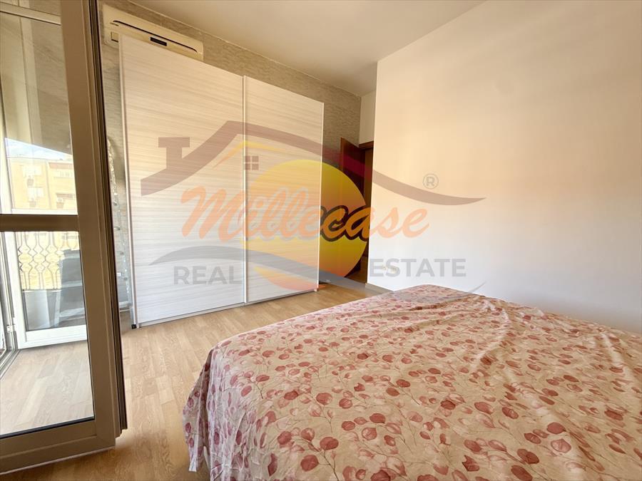 Trilocale ristrutturato in via luigi vanvitelli, Siracusa