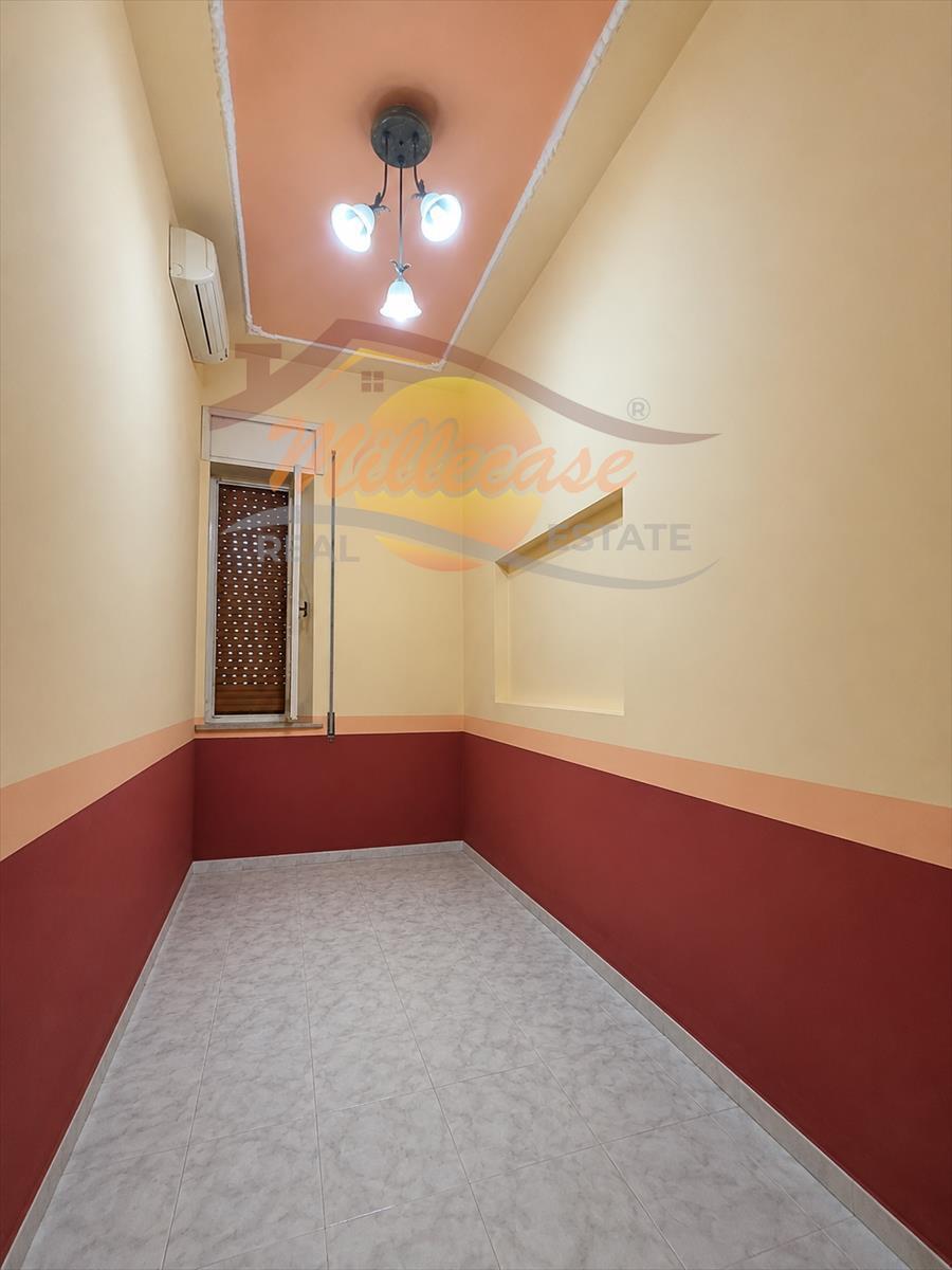 Appartamento vista mare in via g. b. perasso, Siracusa