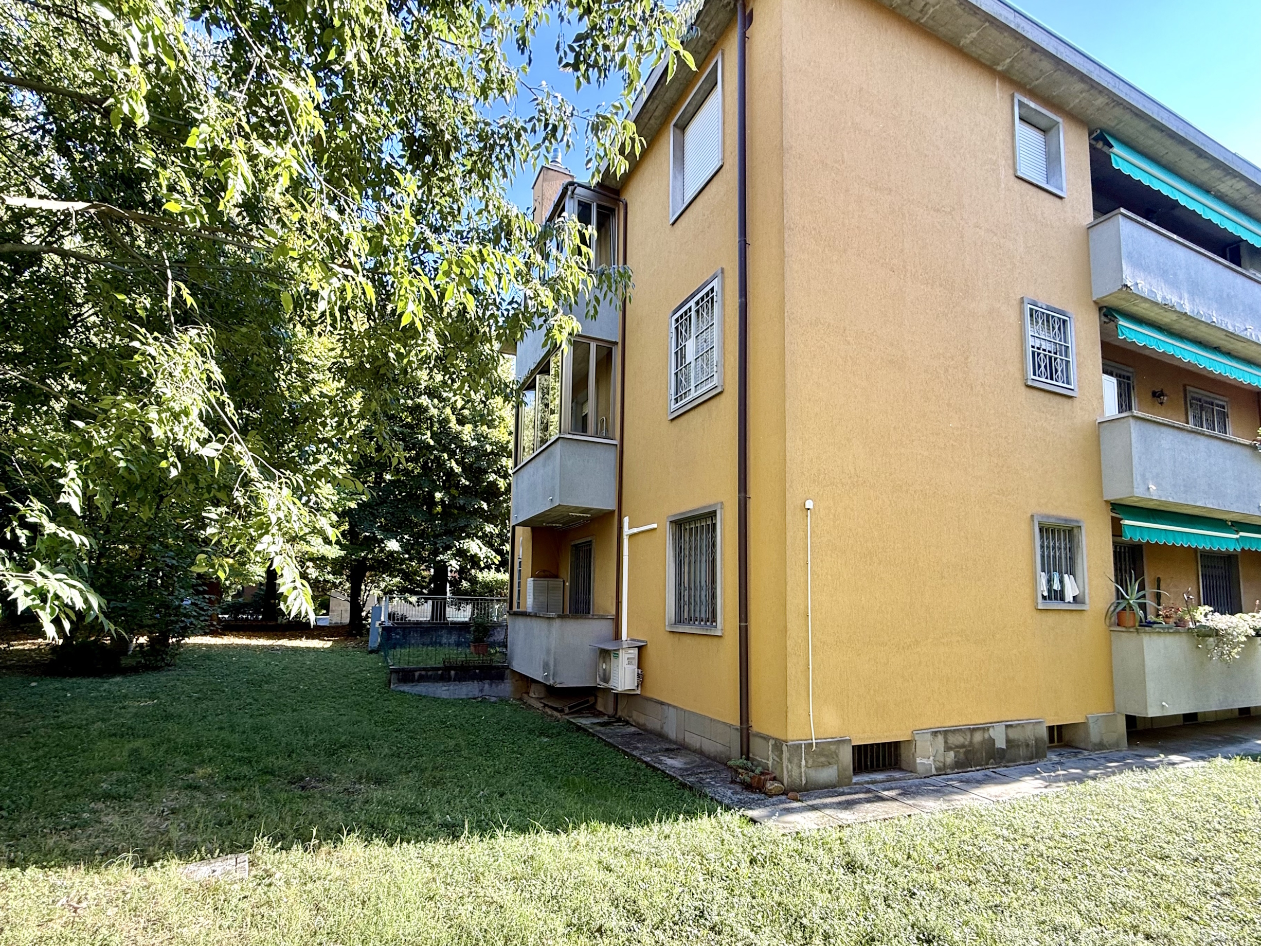 Appartamento con box doppio in via del fiume 5, San Lazzaro di Savena