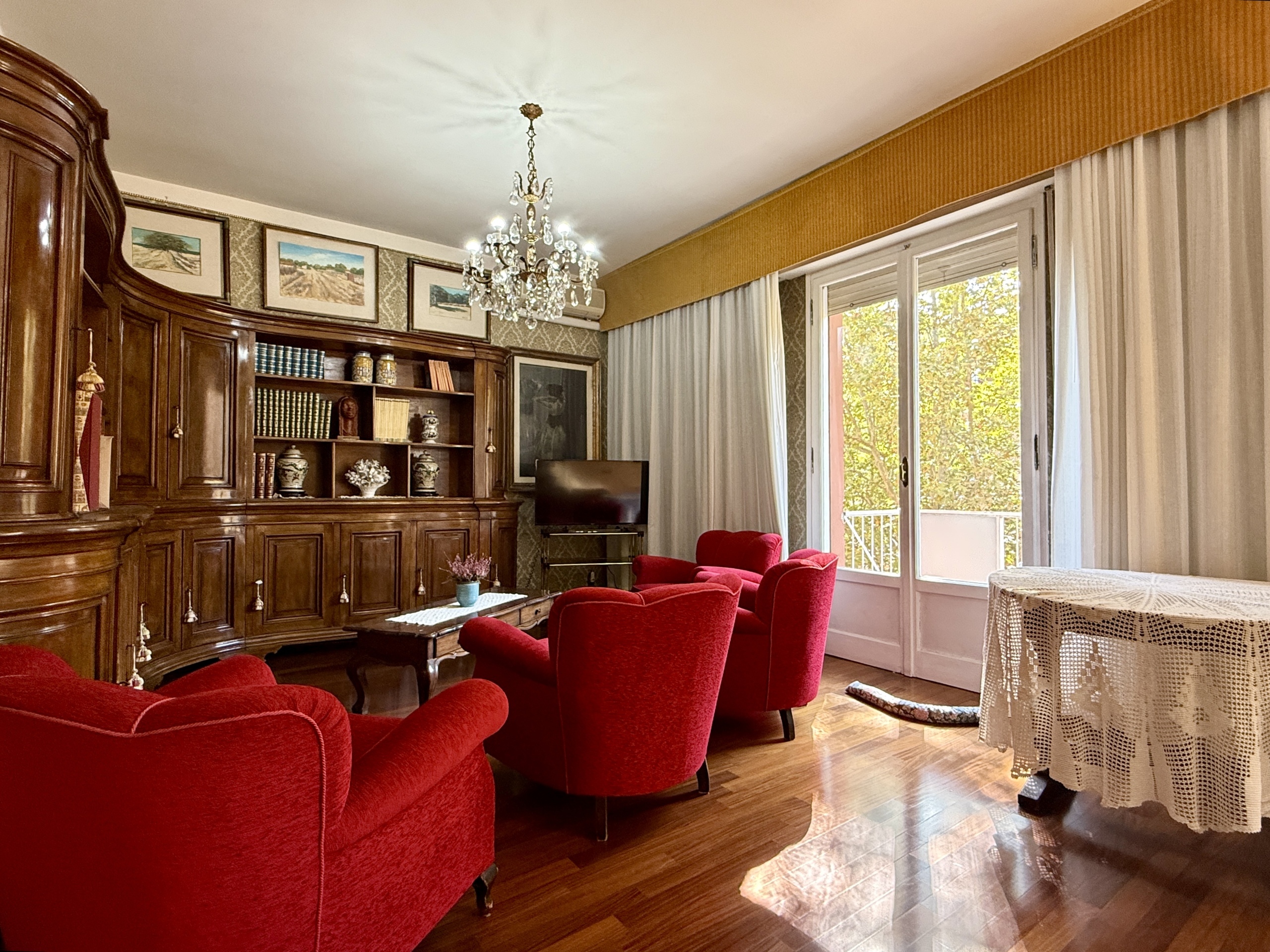 Appartamento in vendita in via del borgo di san pietro 101, Bologna