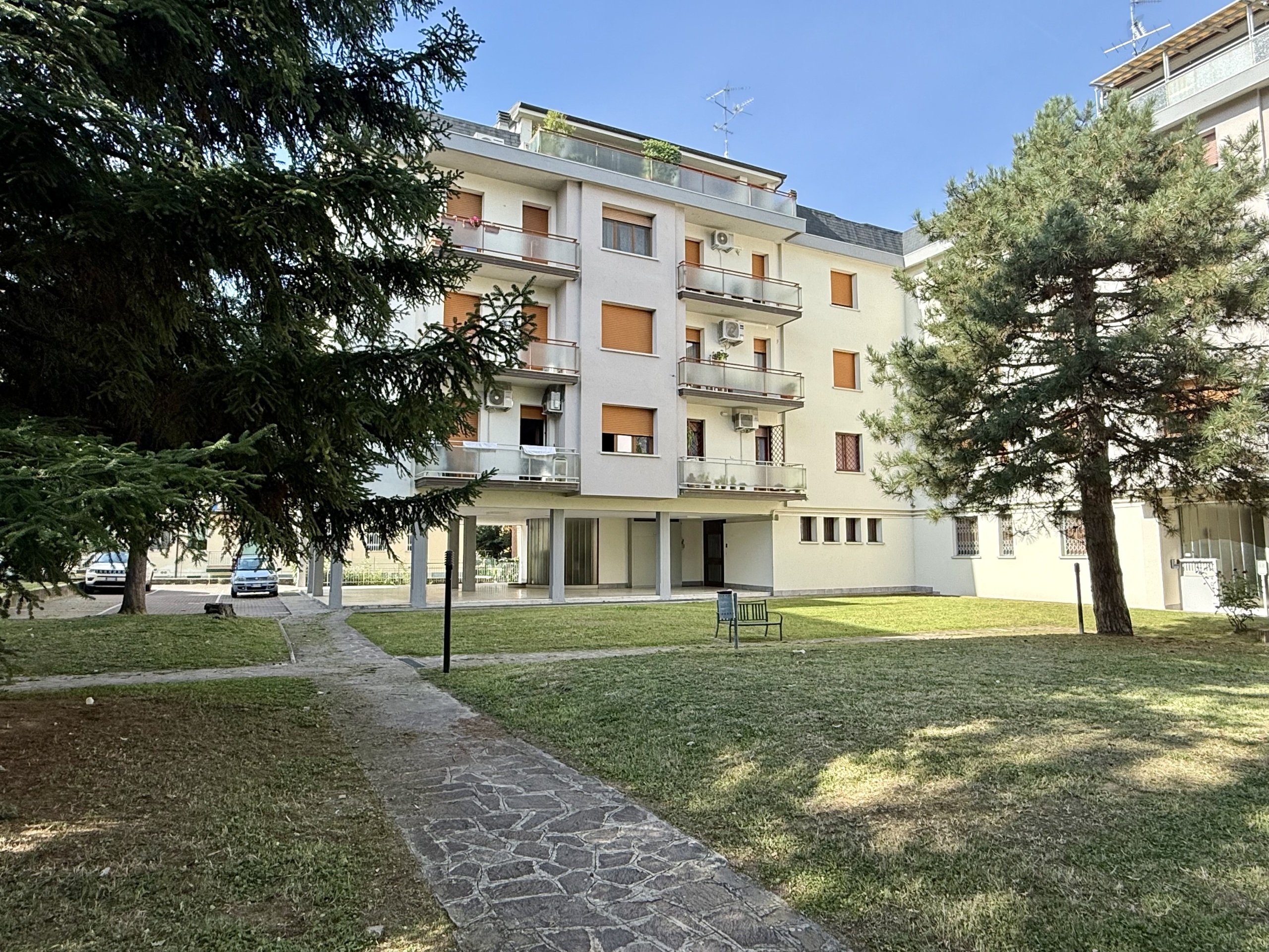 immagine annuncio 1 di 6