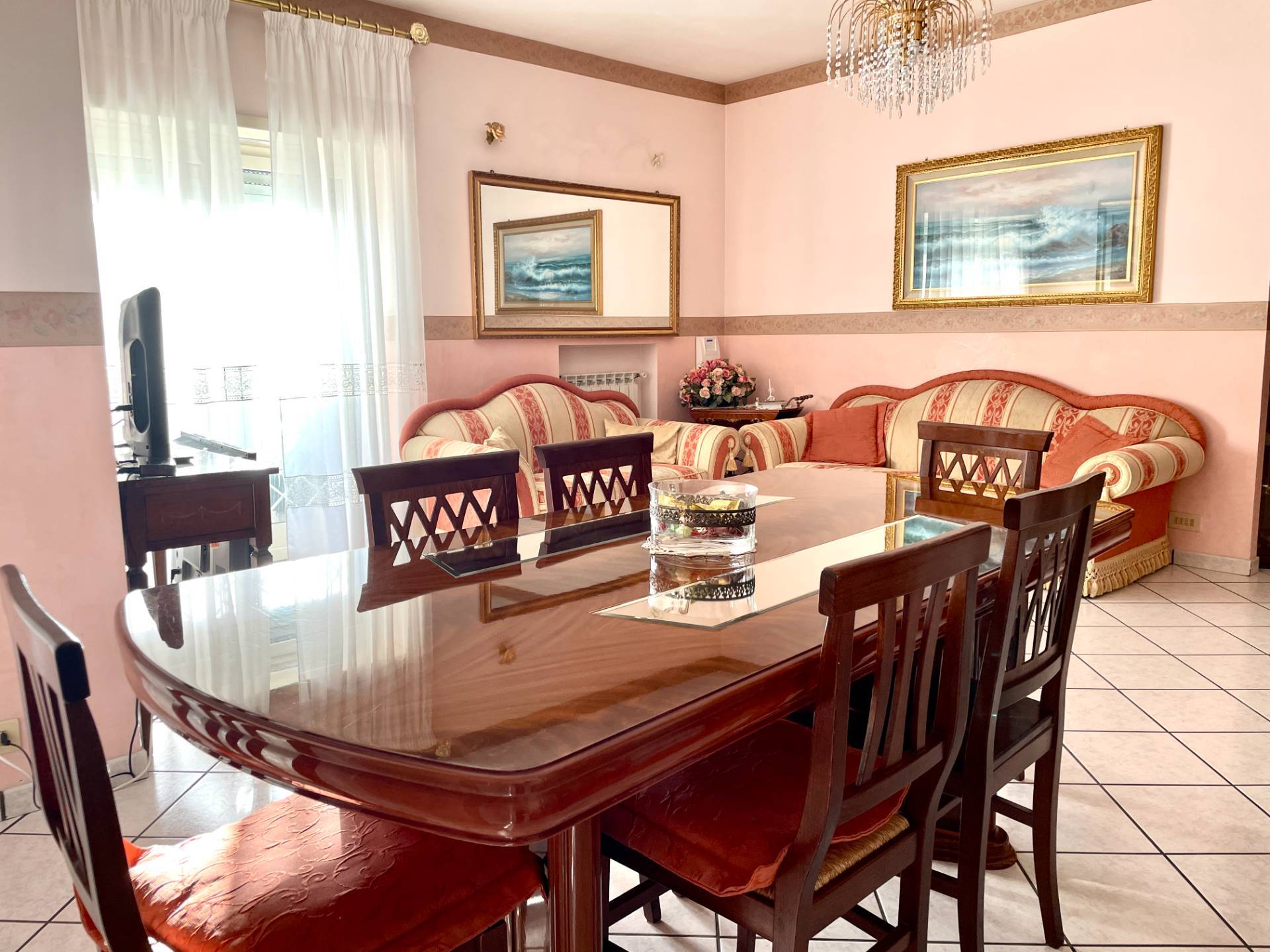 Appartamento in vendita a Albano Laziale, Pavona