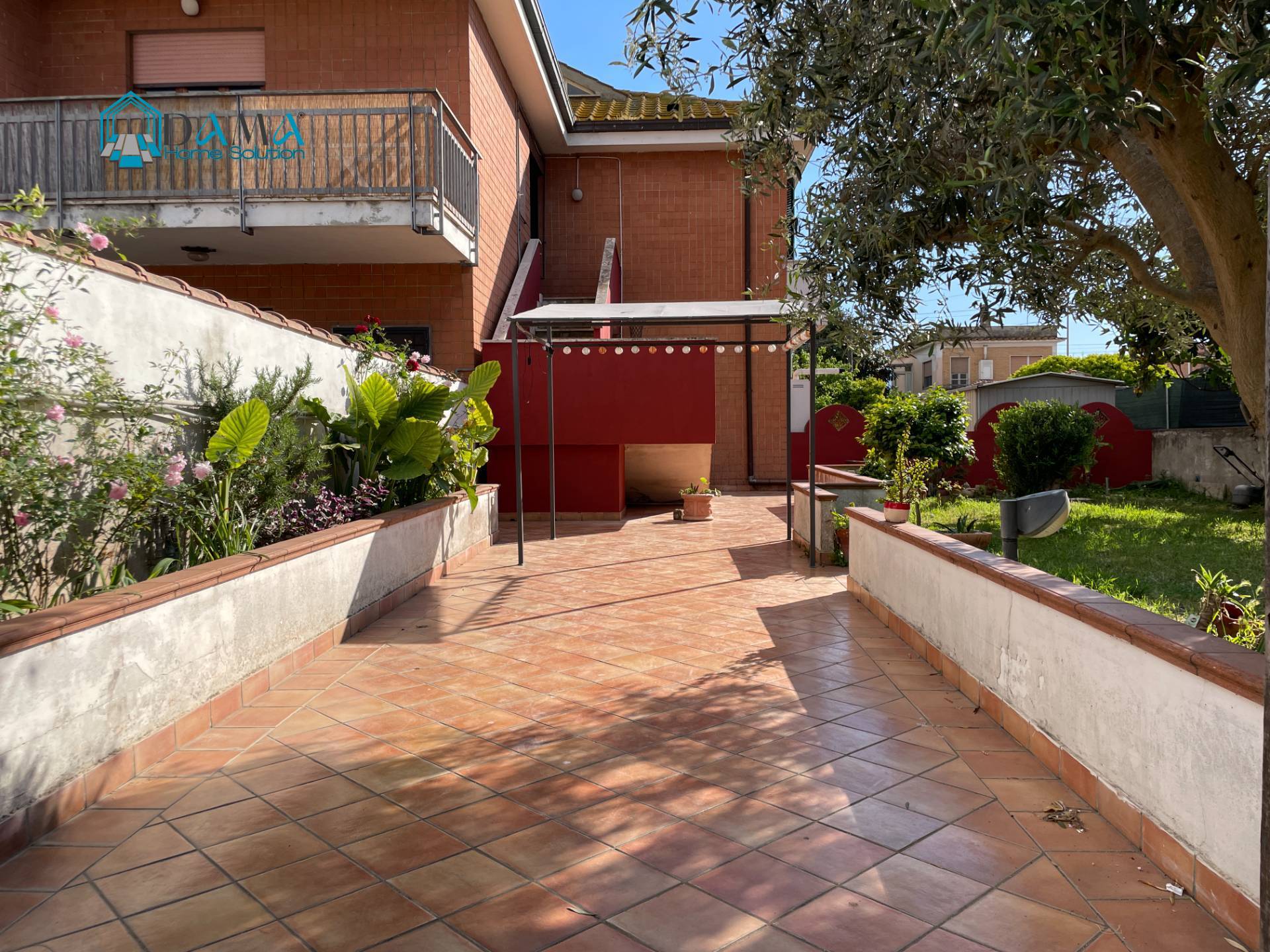 Villette a schiera in vendita a Pomezia, Torvaianica