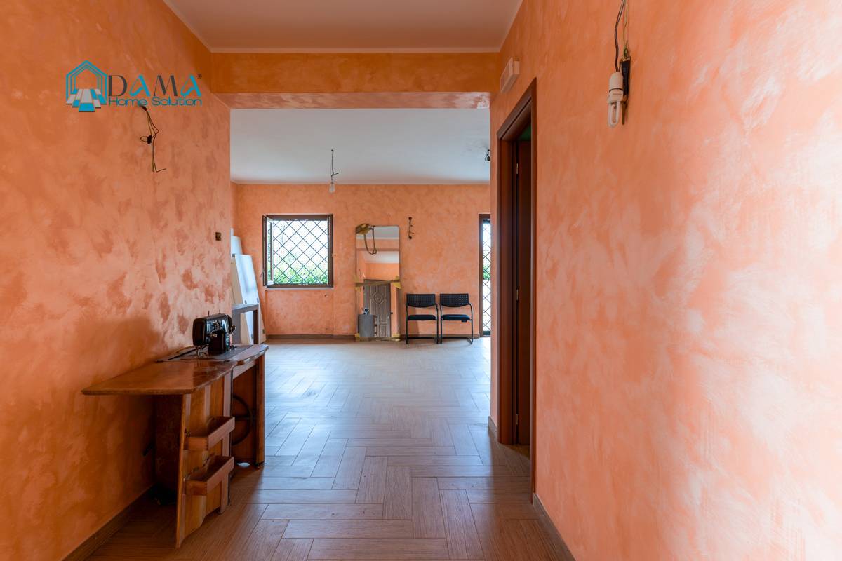 Villette a schiera in vendita a Pomezia