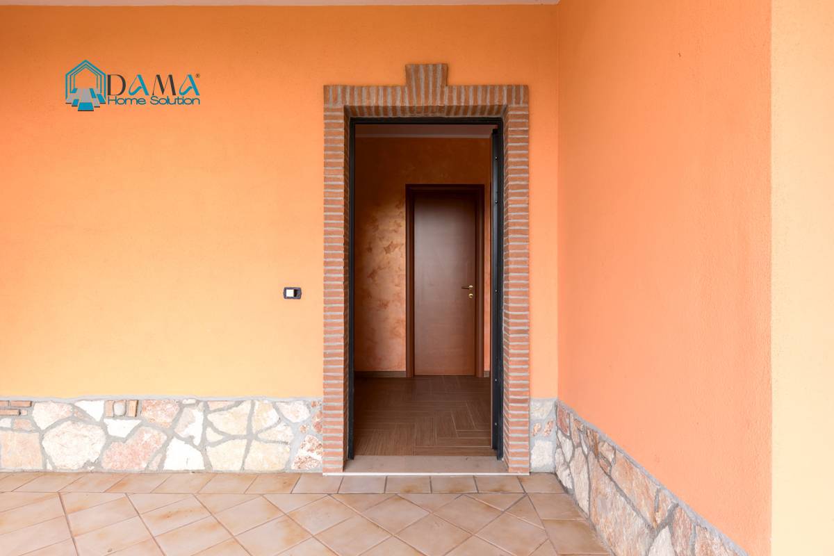 Villette a schiera in vendita a Pomezia