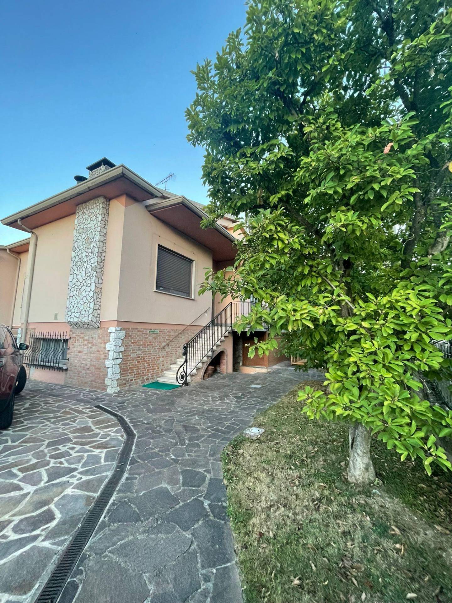 Villa in vendita a Curtatone
