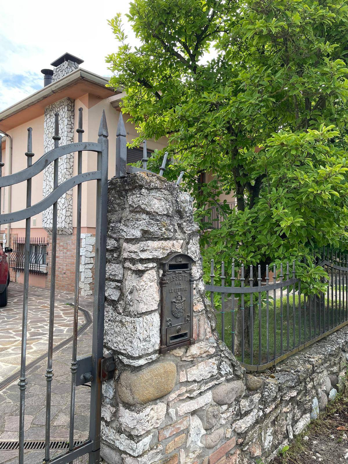 Villa in vendita a Curtatone