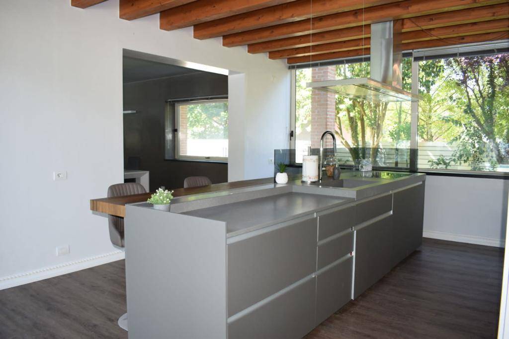 Villa in vendita a Curtatone