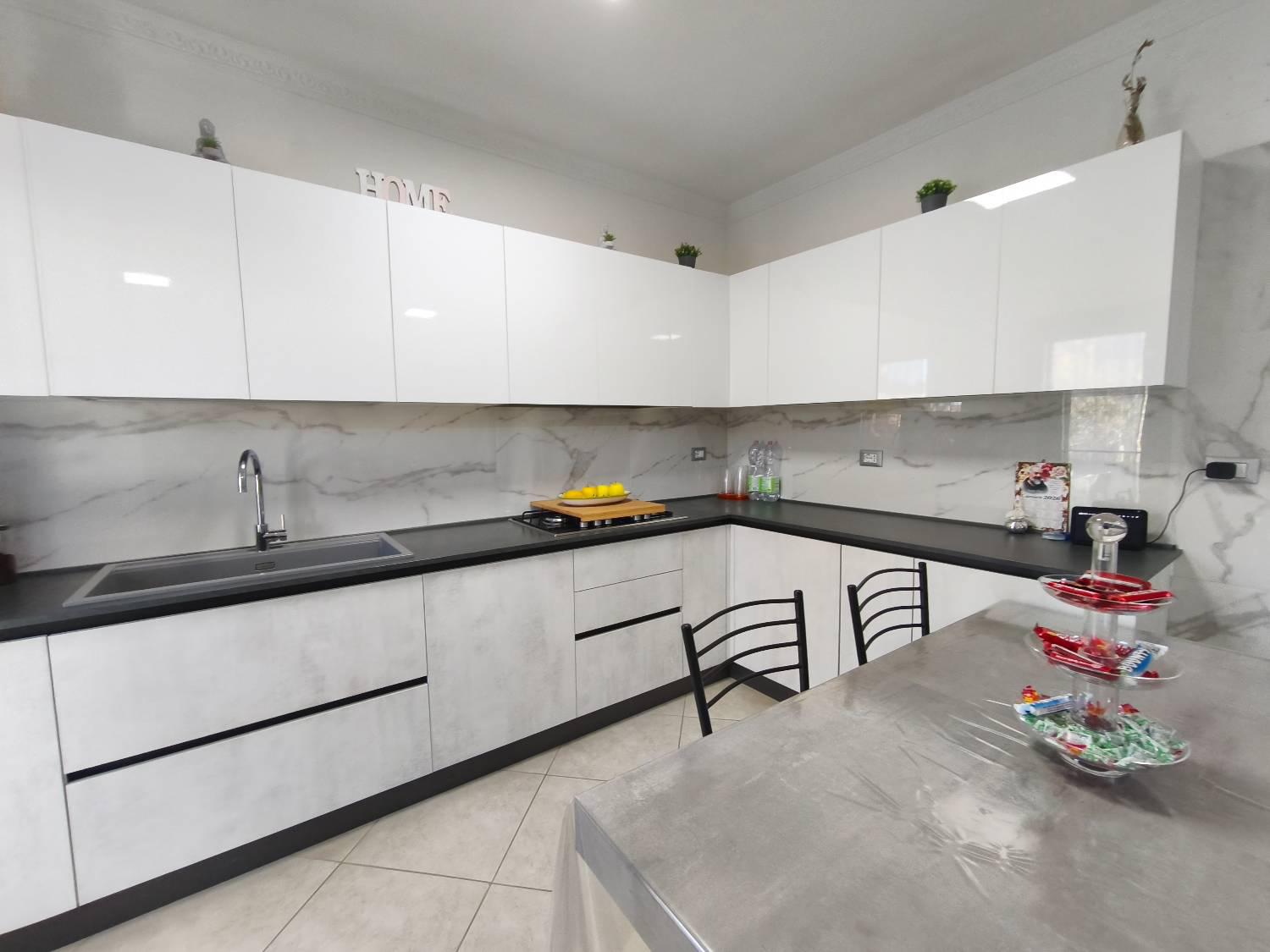 Quadrilocale in vendita a Silvi