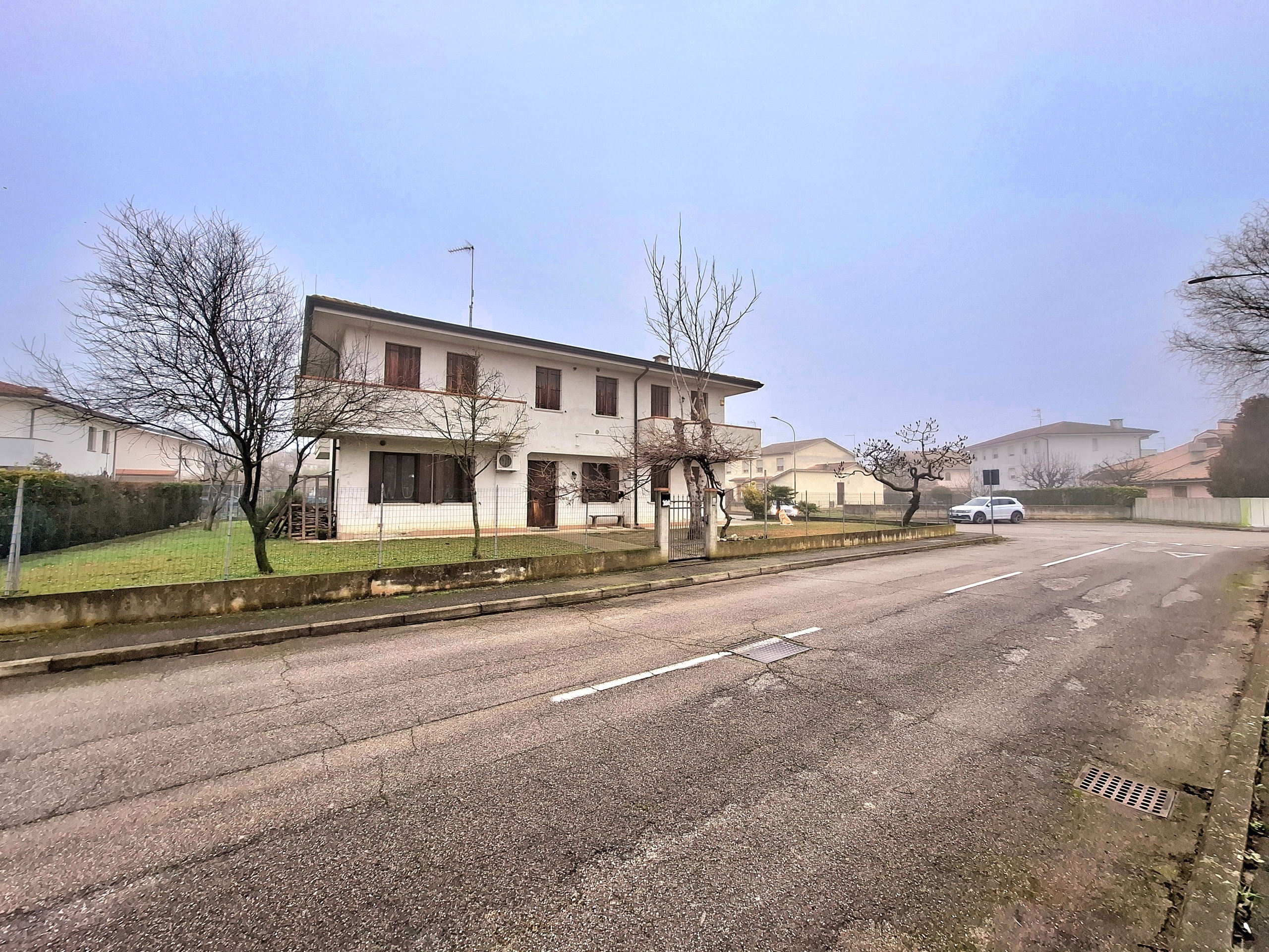 Casa indipendente con giardino in via zambello snc, Bosaro