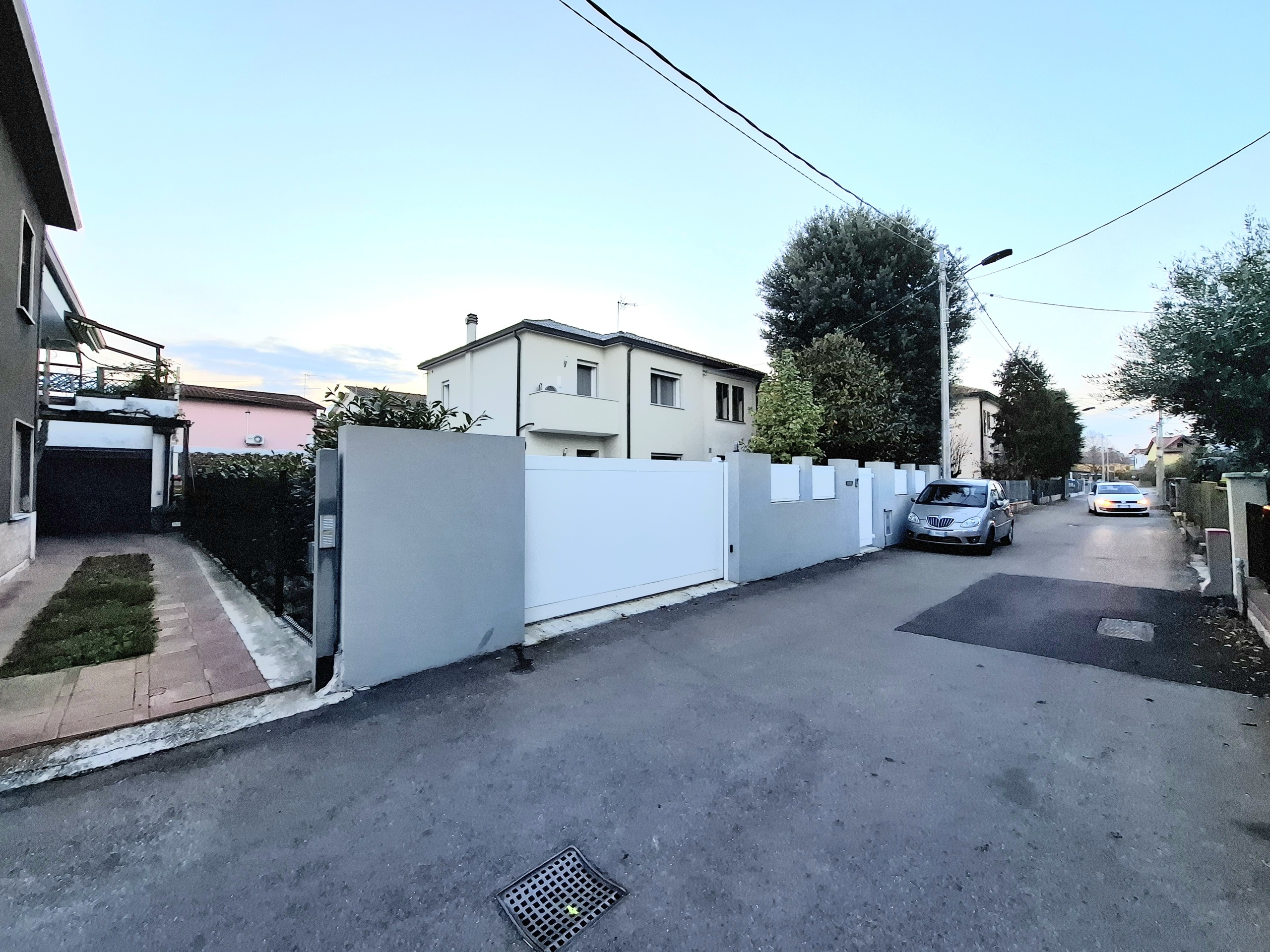 Casa indipendente con giardino in via isonzo 5, Rovigo