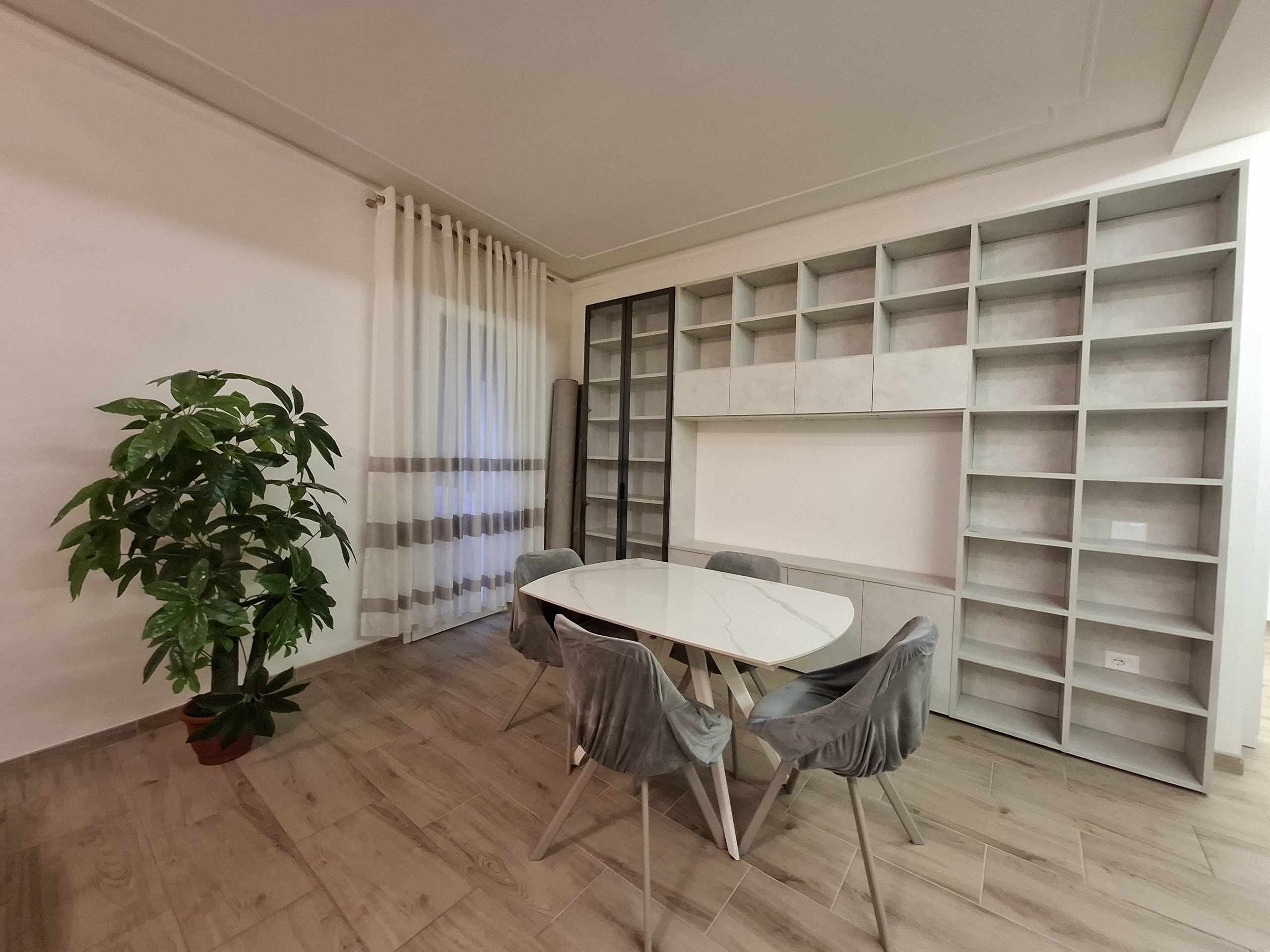 Quadrilocale con terrazzo in corso del popolo 115, Rovigo