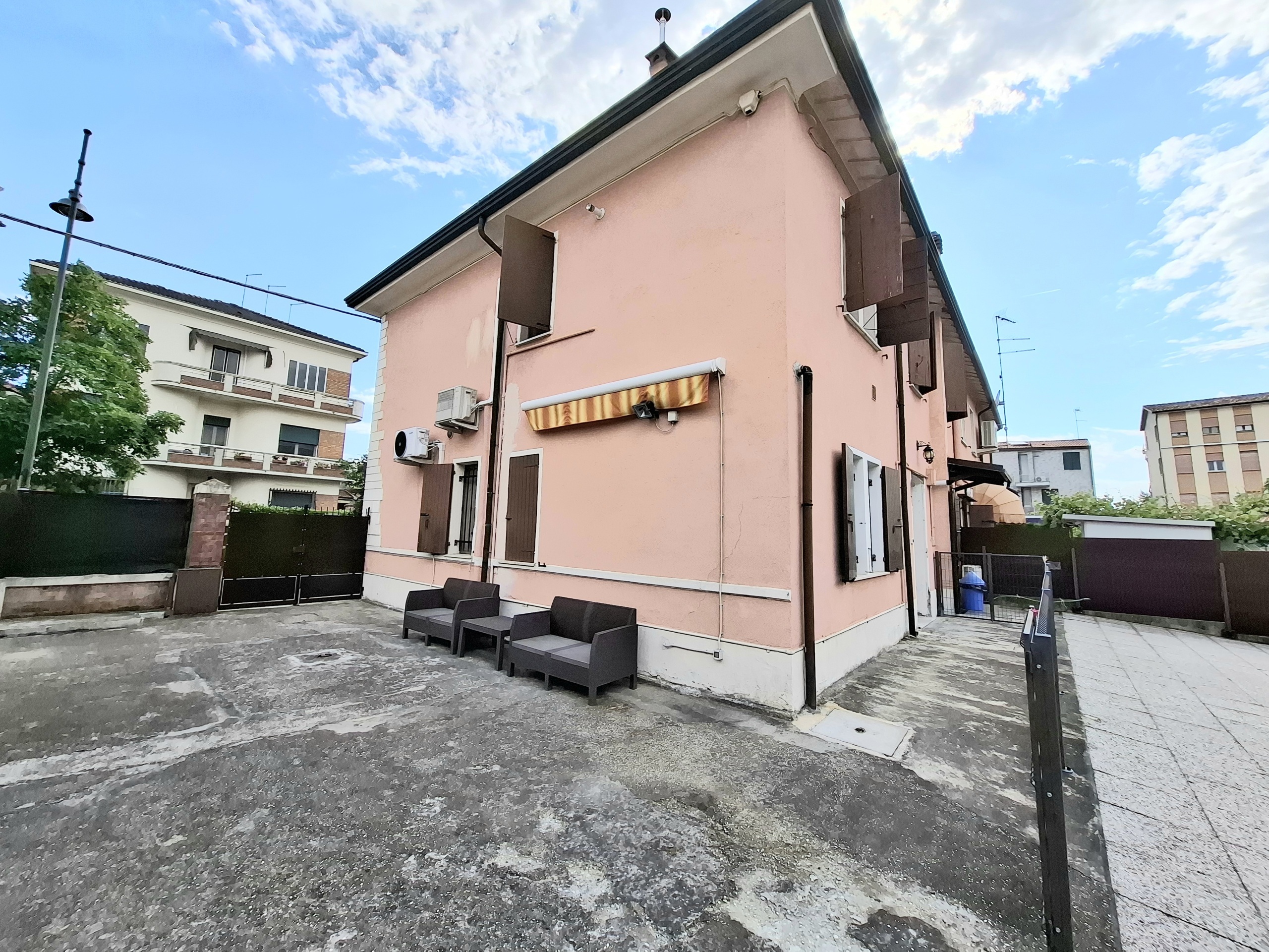 Casa indipendente in affitto in viale trieste 97, Rovigo