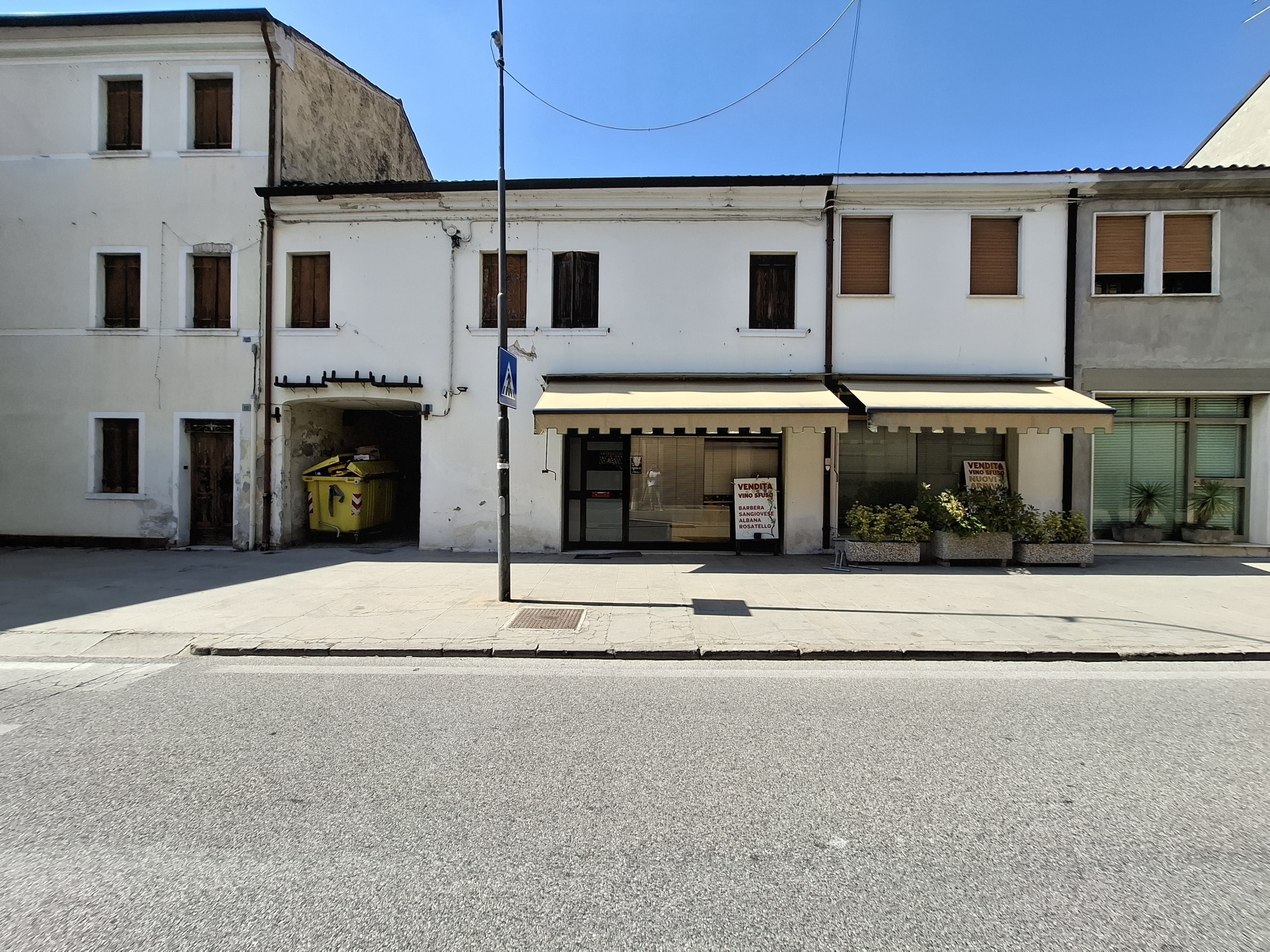 Appartamento con giardino in via umberto i 80, Costa di Rovigo