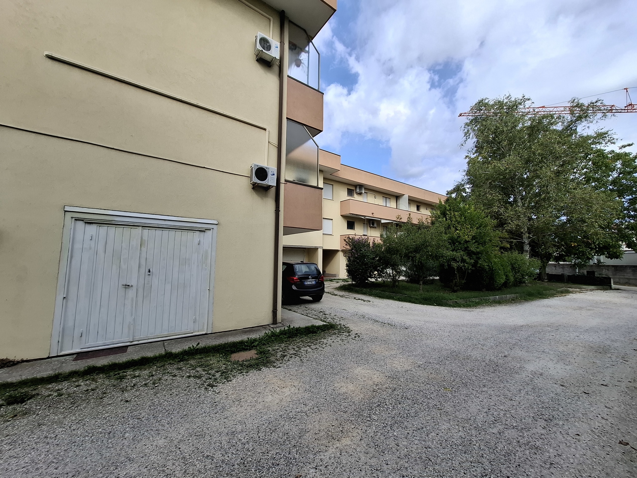 Box/Garage 22mq in vendita in via lionello d'este 8, Rovigo