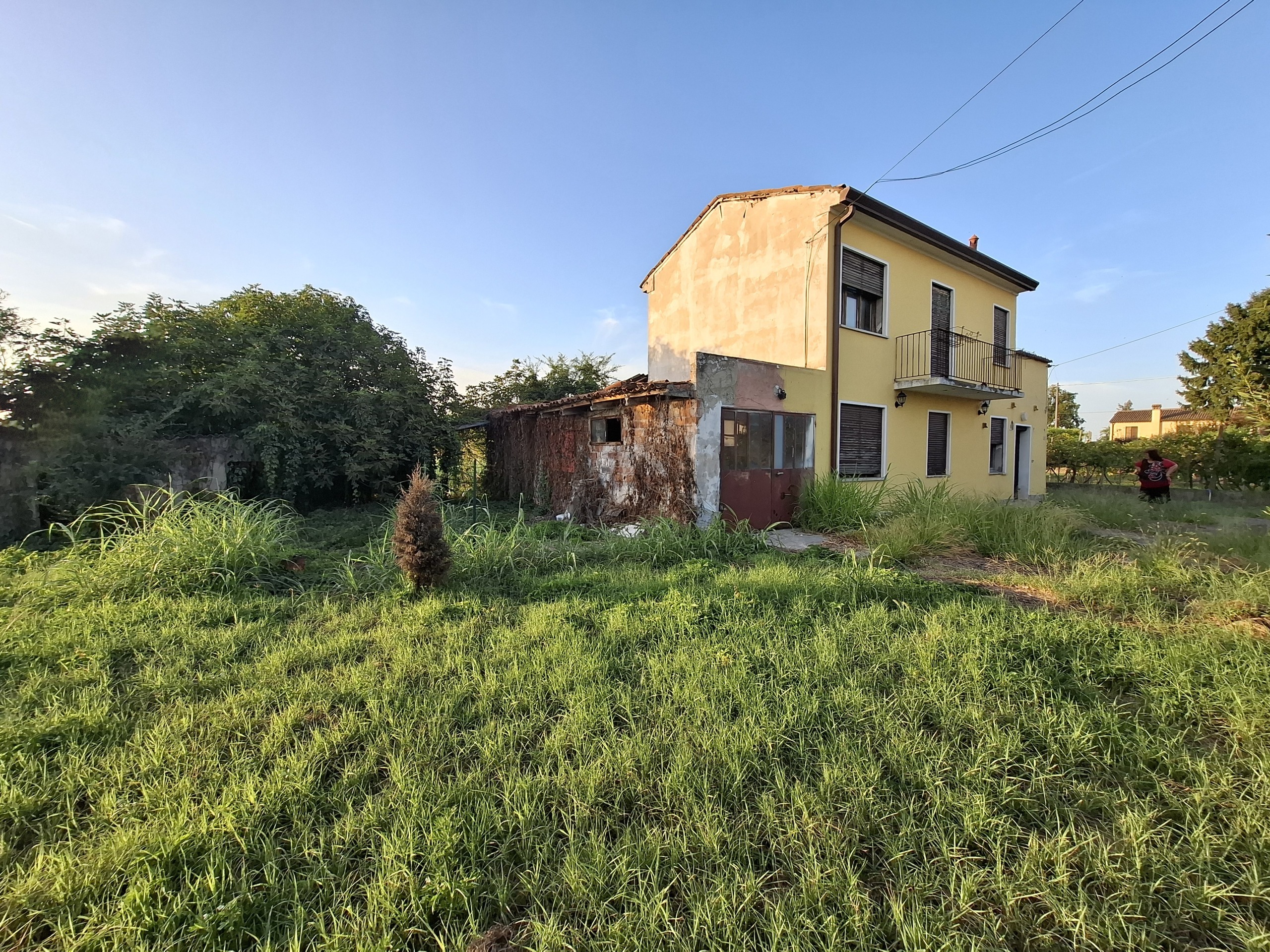 Casa indipendente con giardino in via cadeasse 10, Boara Pisani