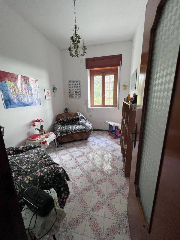 Appartamento in vendita a Laureana Cilento