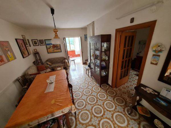 Appartamento in vendita a Torchiara