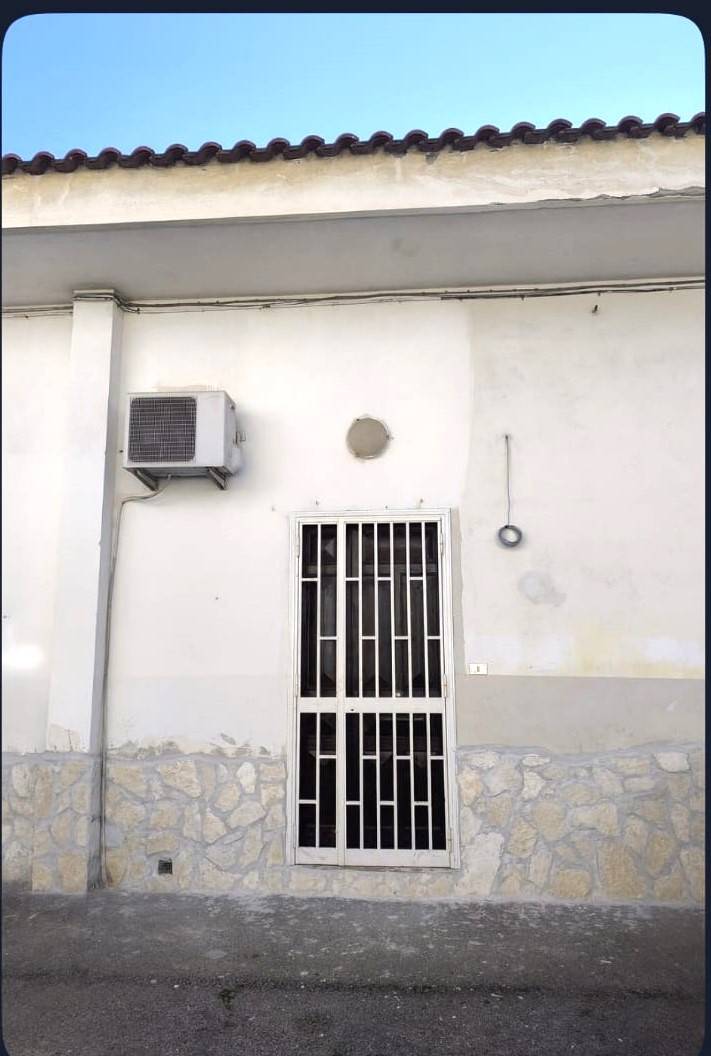 Trilocale in affitto a Giugliano in Campania