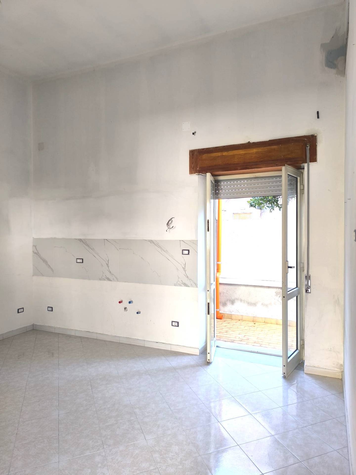 Trilocale in affitto a Giugliano in Campania