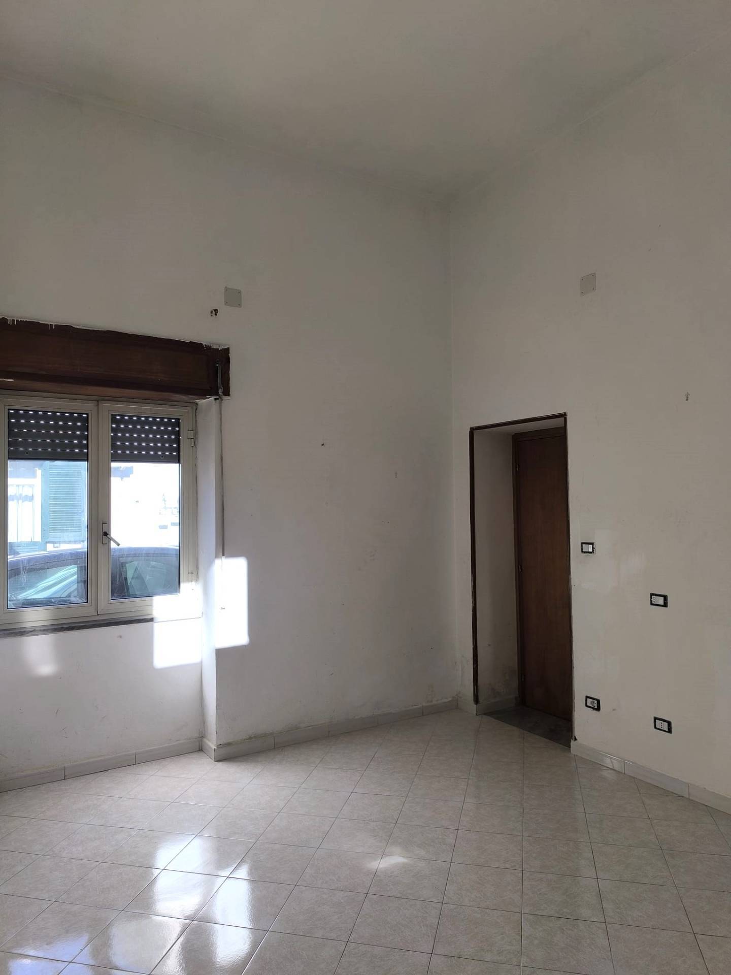 Trilocale in affitto a Giugliano in Campania