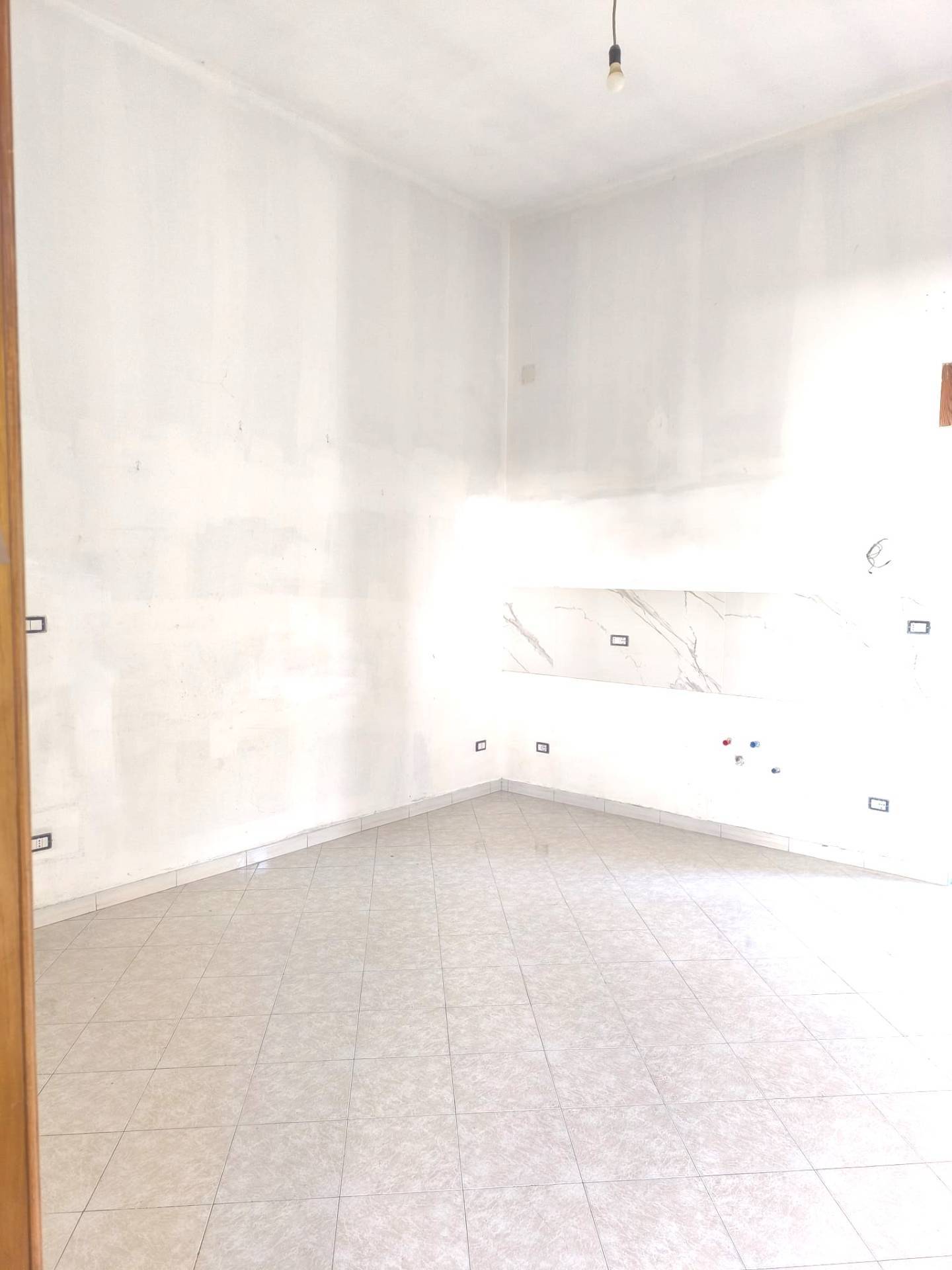 Trilocale in affitto a Giugliano in Campania