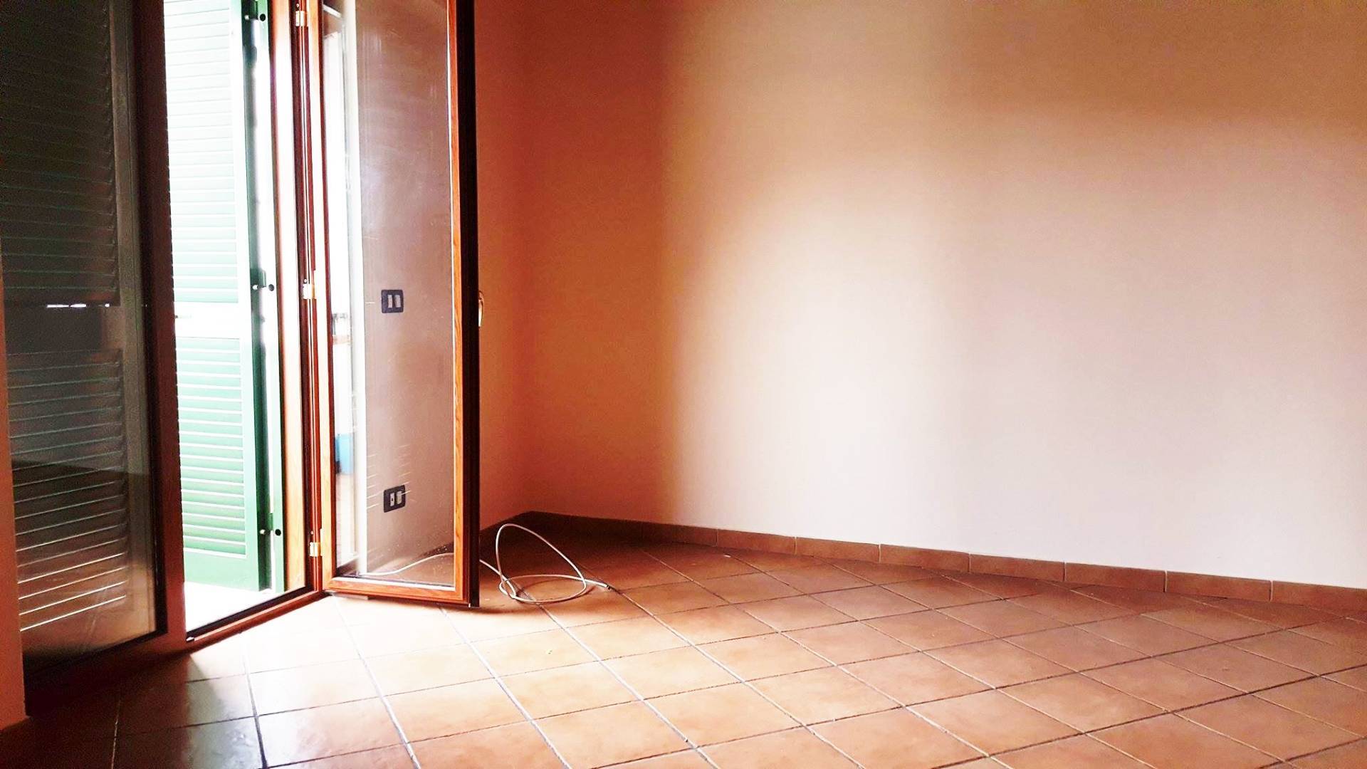 Trilocale in affitto a Giugliano in Campania