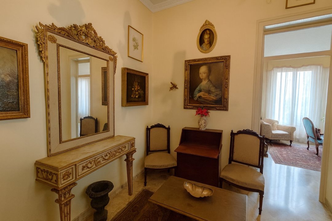 Appartamento in vendita a Palermo