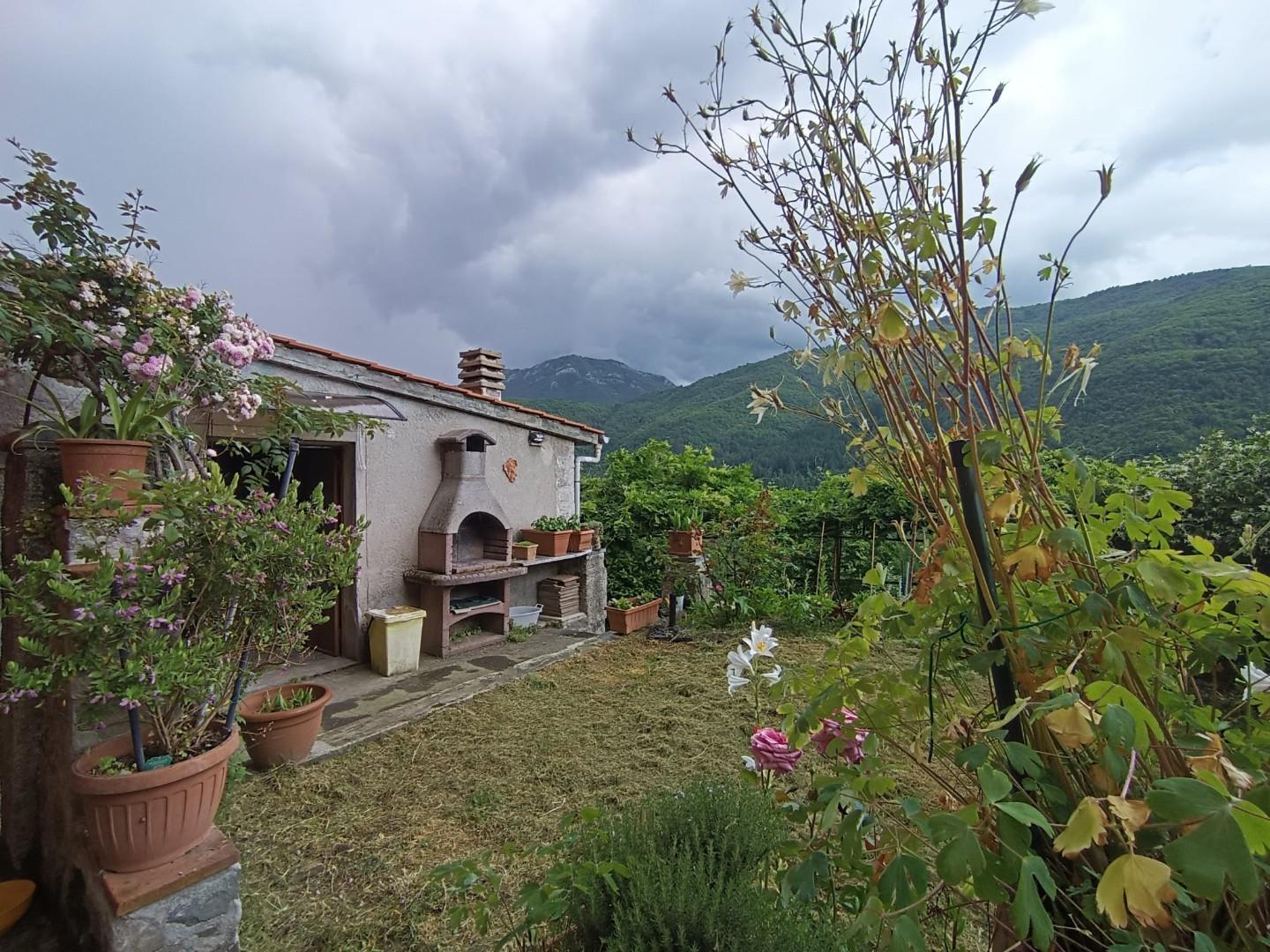 Casa indipendente con giardino, Bagni di Lucca palleggio