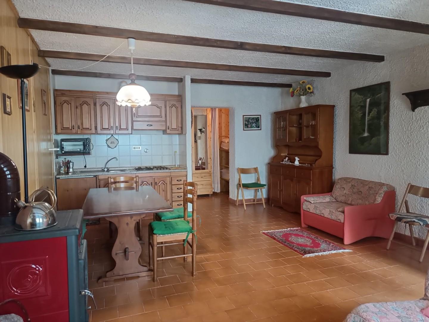 Monolocale in vendita, Castiglione di Garfagnana casone di profecchia