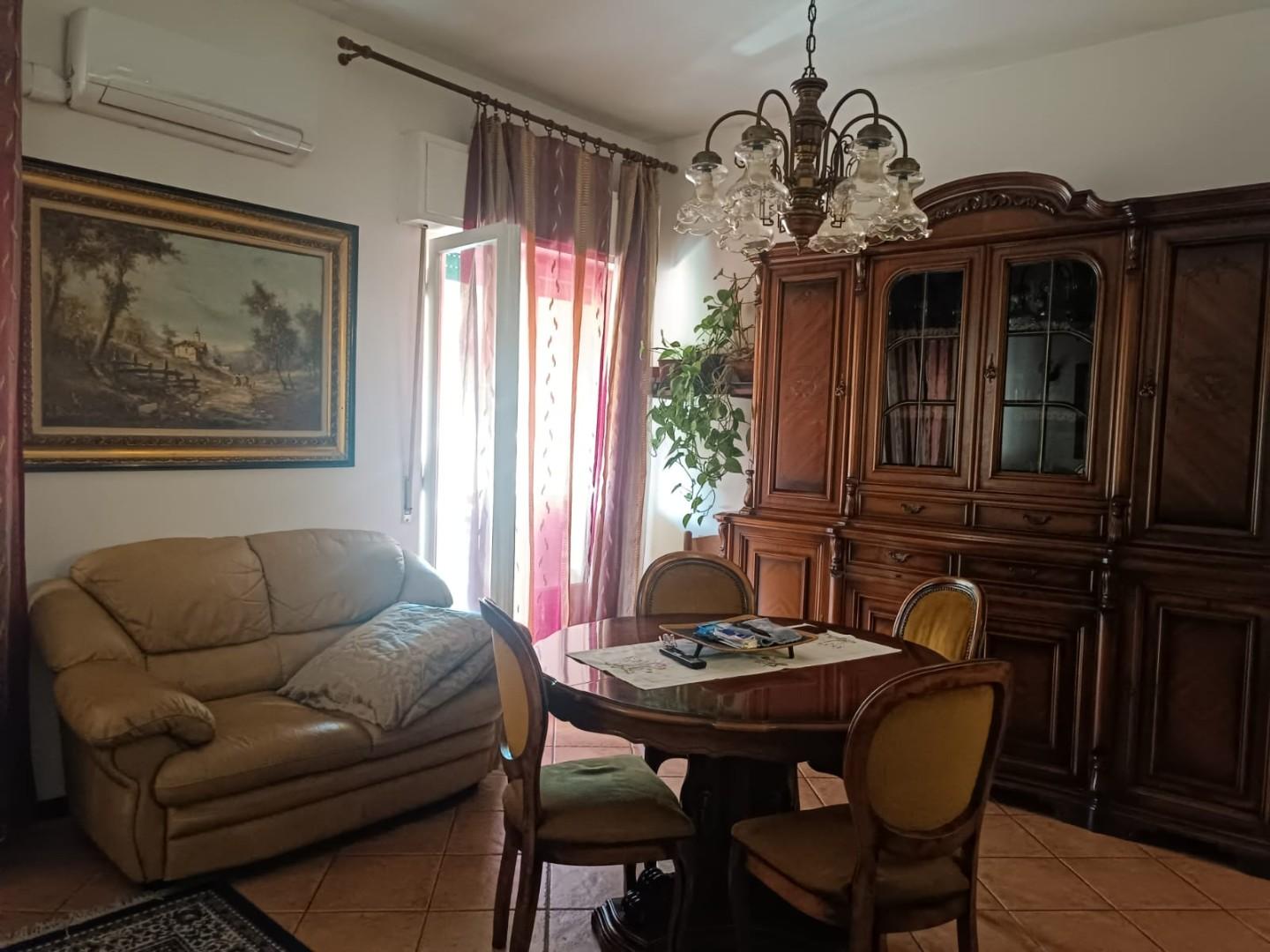 Appartamento con terrazzi, Barga fornaci di