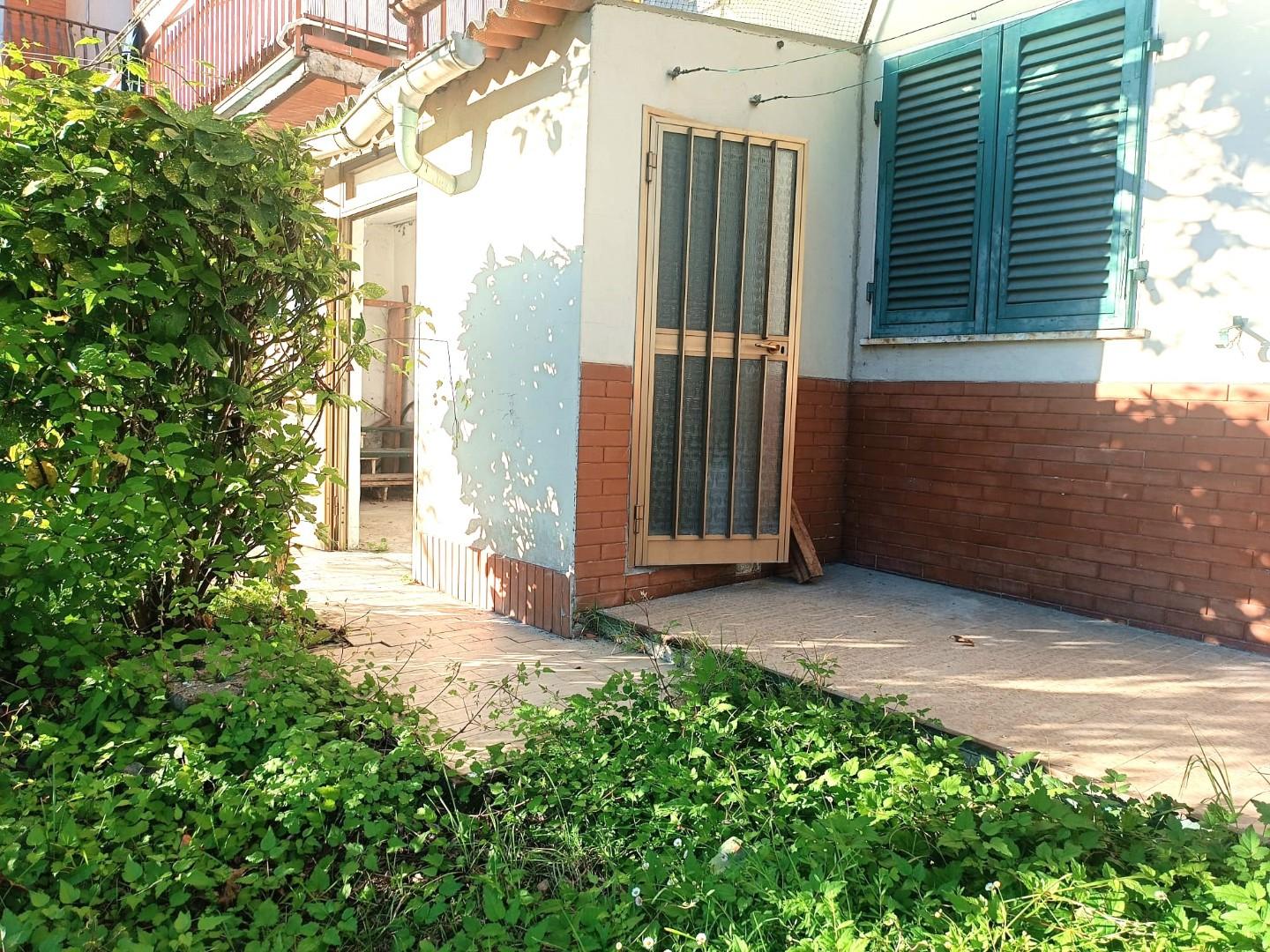 Quadrilocale con giardino, Barga ponte all'ania