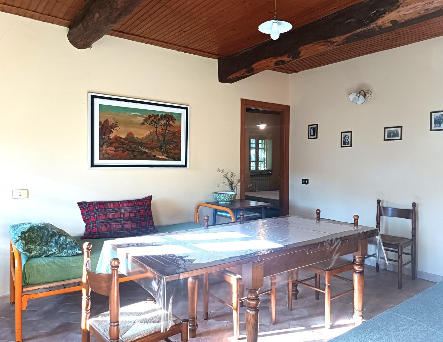 Appartamento con terrazzo, Pescaglia focchia