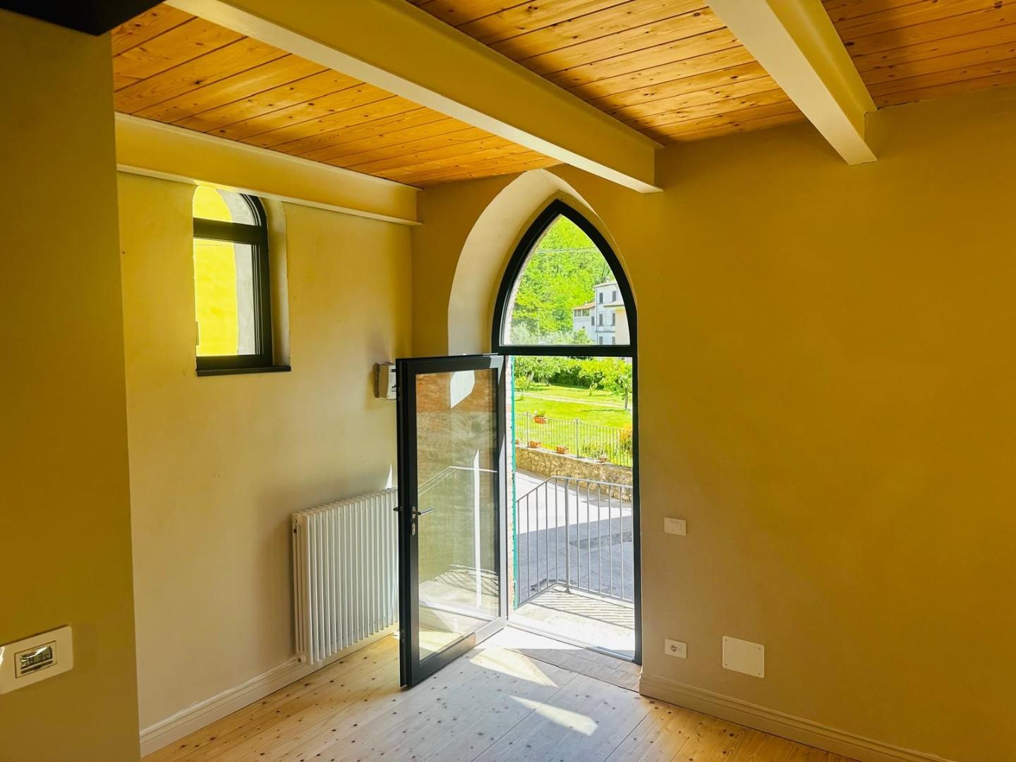 Casa indipendente nuova, Borgo a Mozzano valdottavo