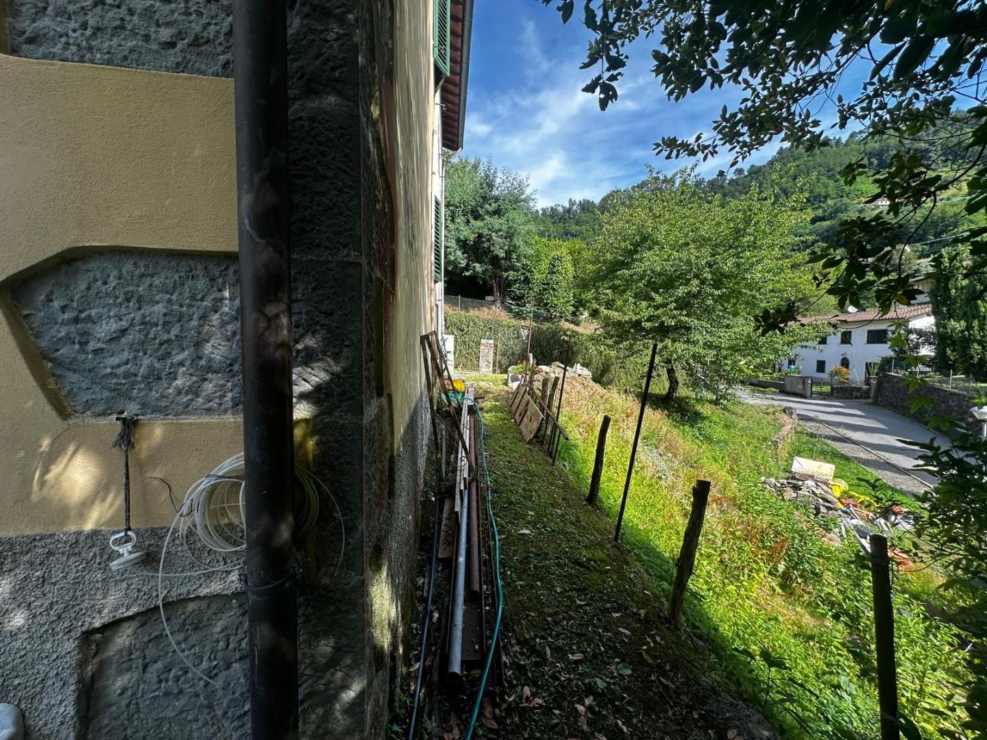 Casa indipendente in vendita a Bagni di Lucca