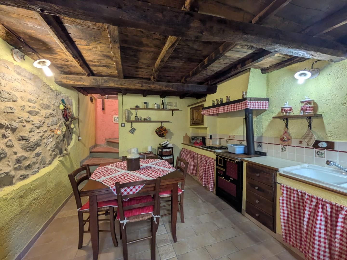 Casa indipendente in vendita, Stazzema palagnana