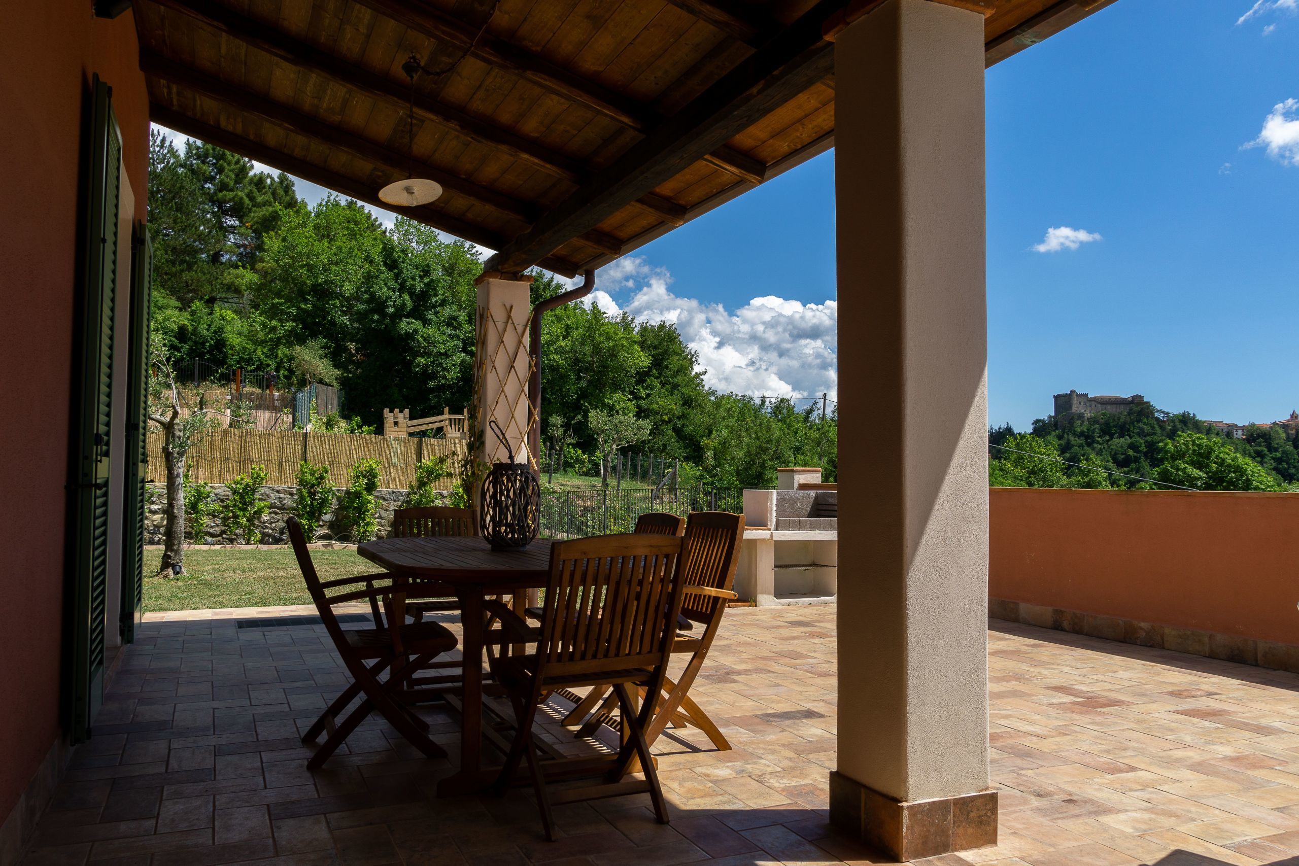 Casa indipendente con giardino, Fosdinovo giucano