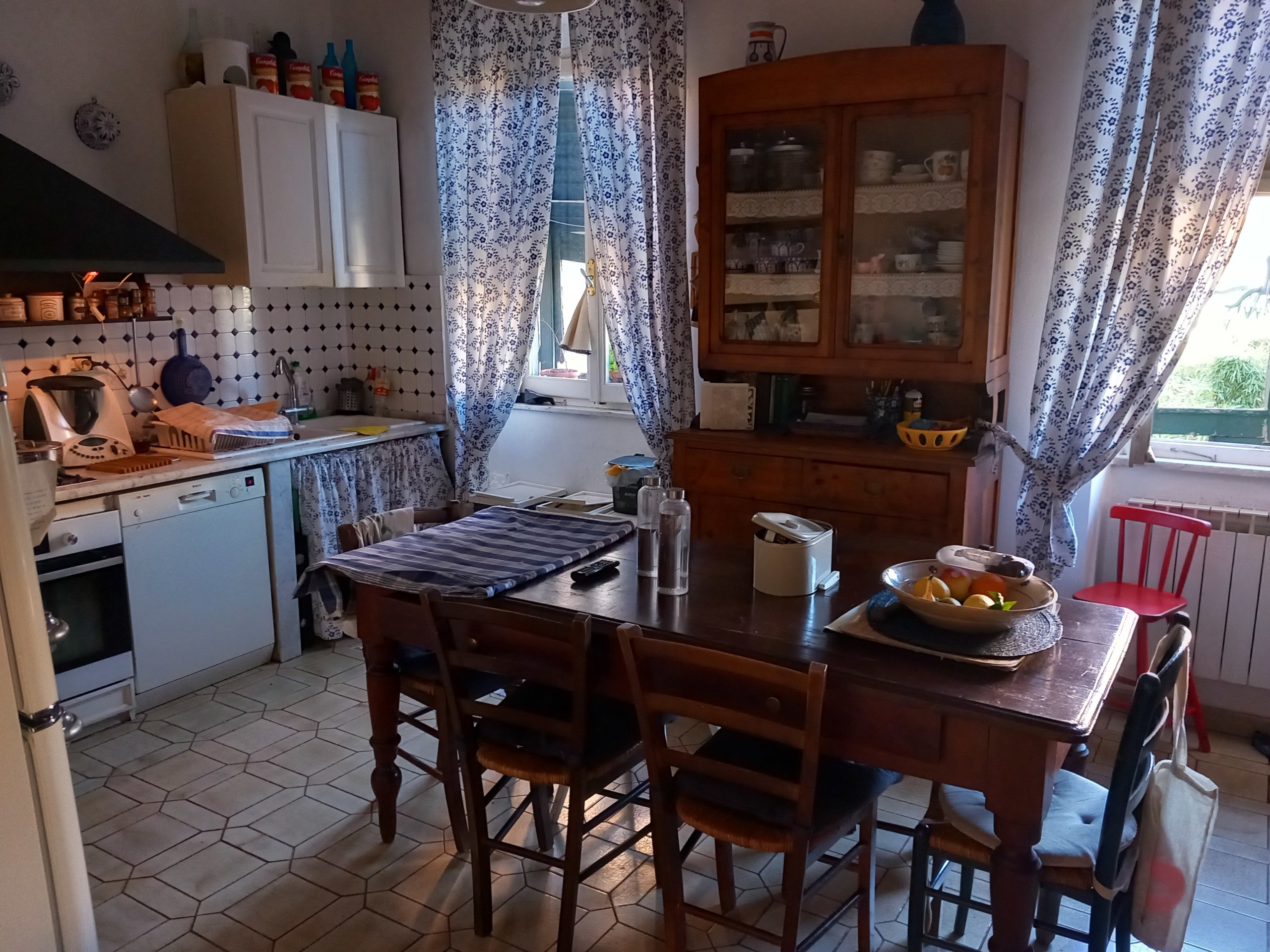 Appartamento da ristrutturare a Sarzana