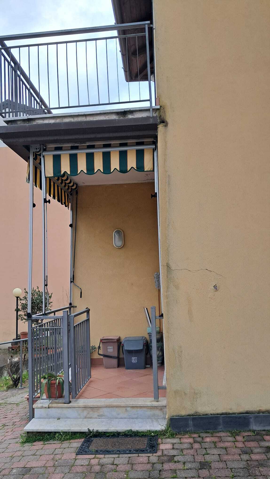 Casa indipendente con giardino a La Spezia