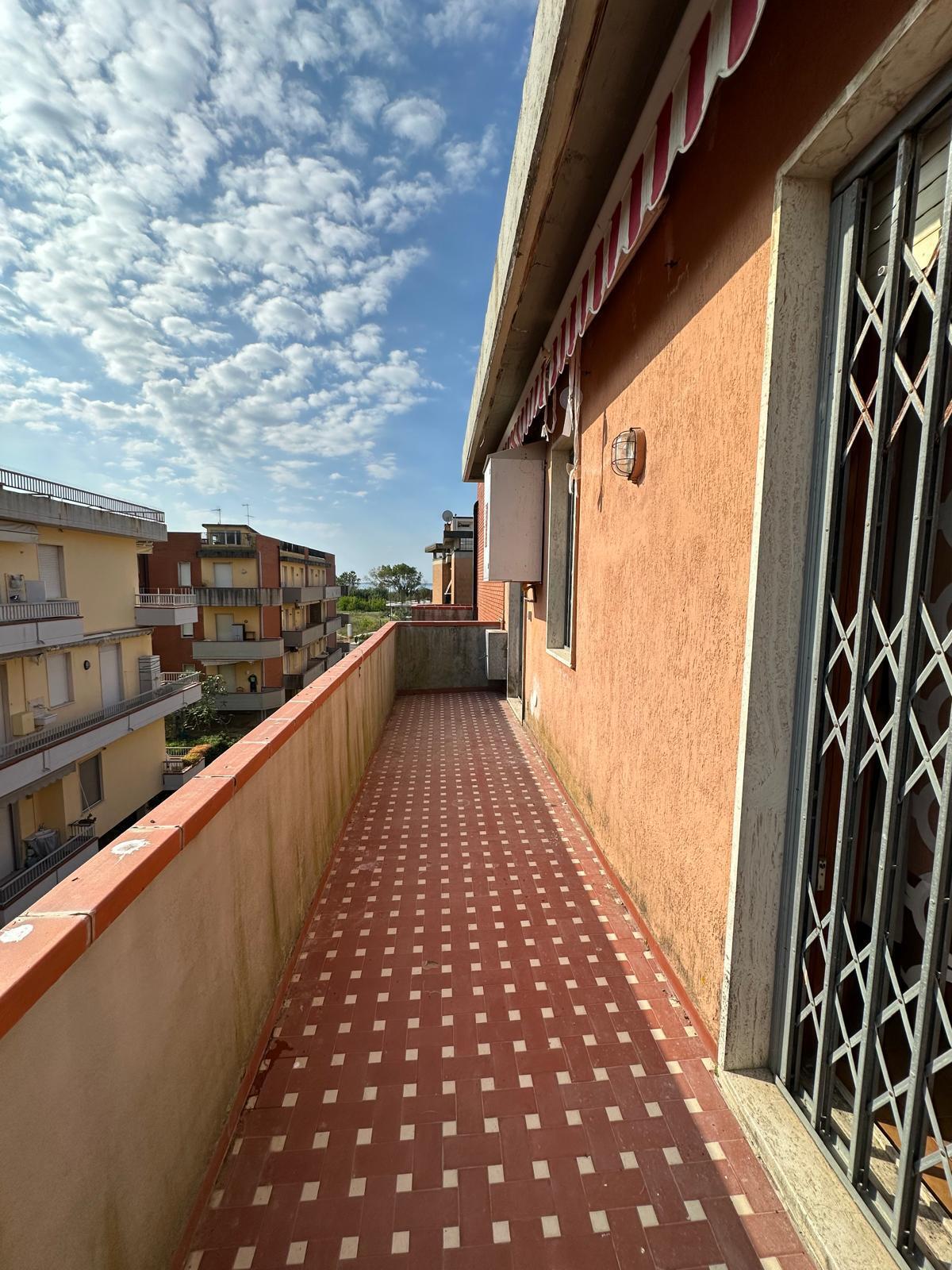 Trilocale con giardino a Sarzana
