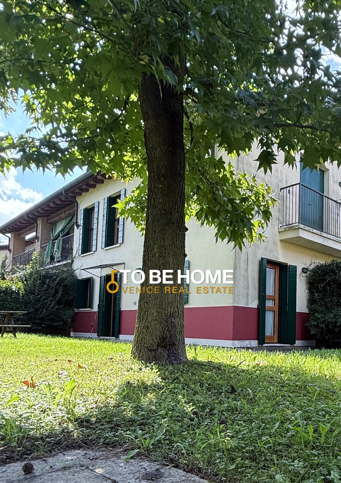 Appartamento con giardino a Martellago