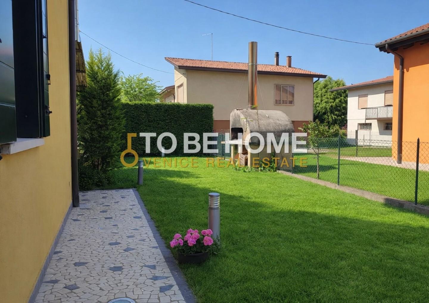 Villa Bifamiliare con giardino, Spinea orgnano