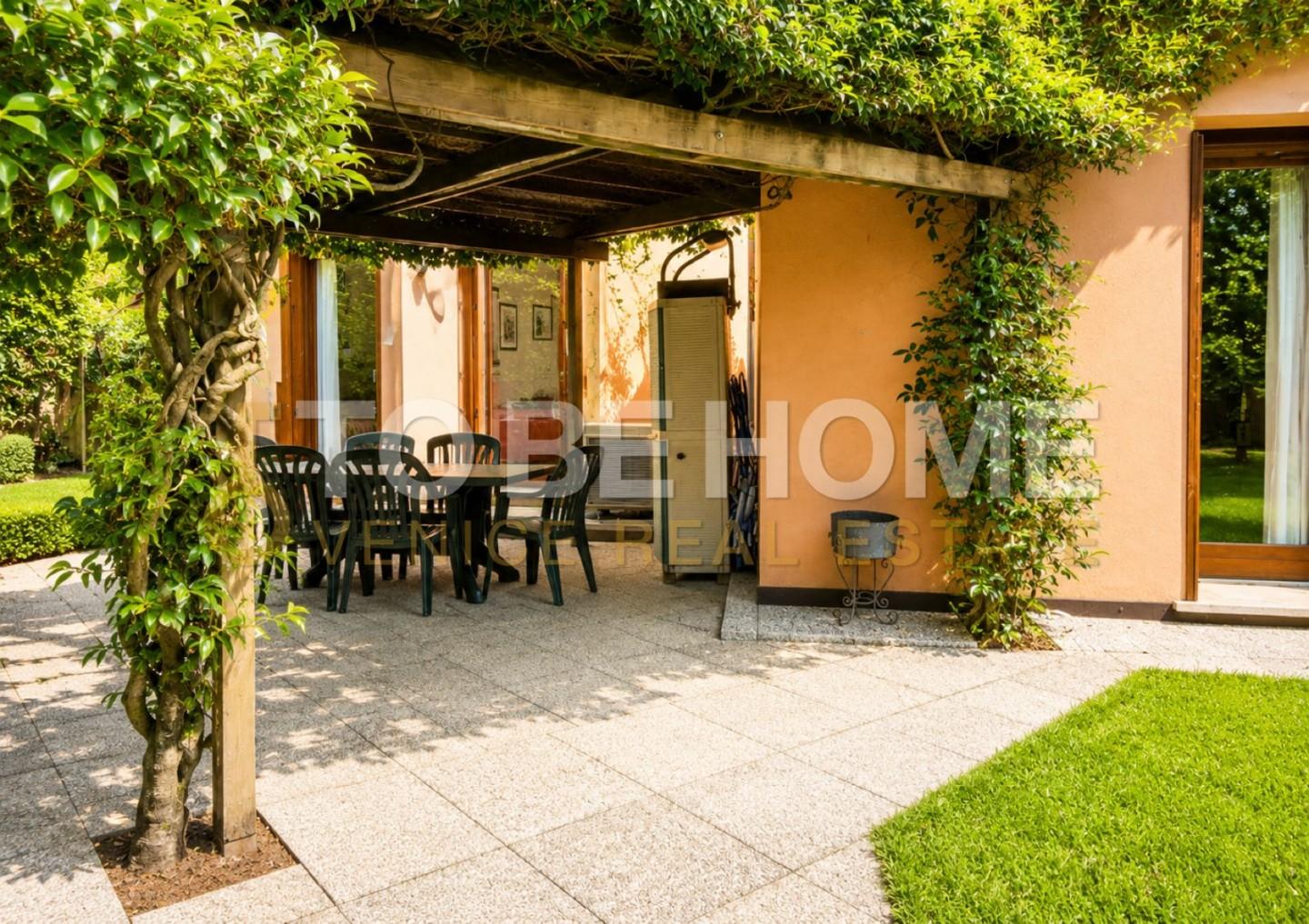 Villa con giardino, Treviso canizzano