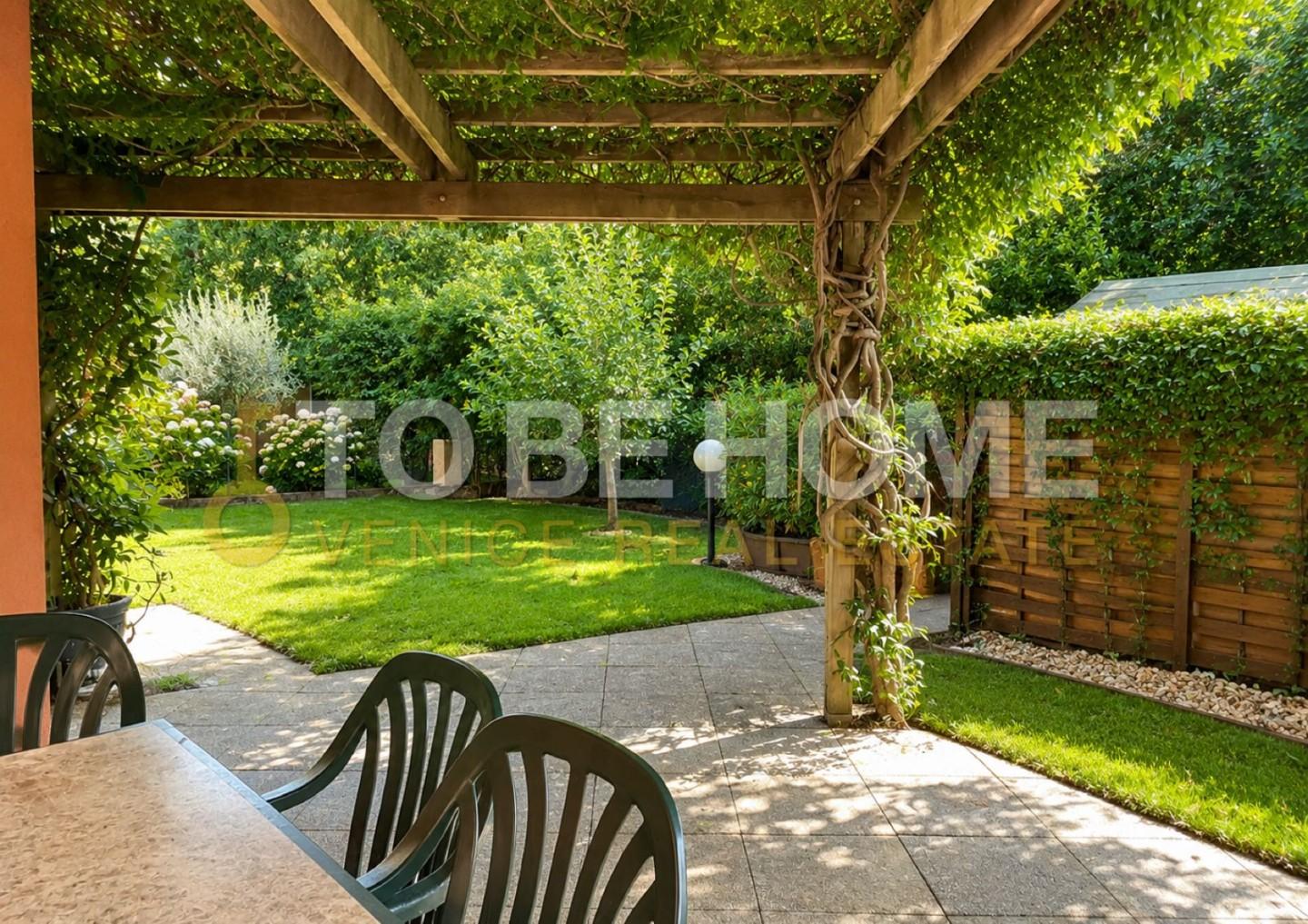 Villa con giardino, Treviso canizzano