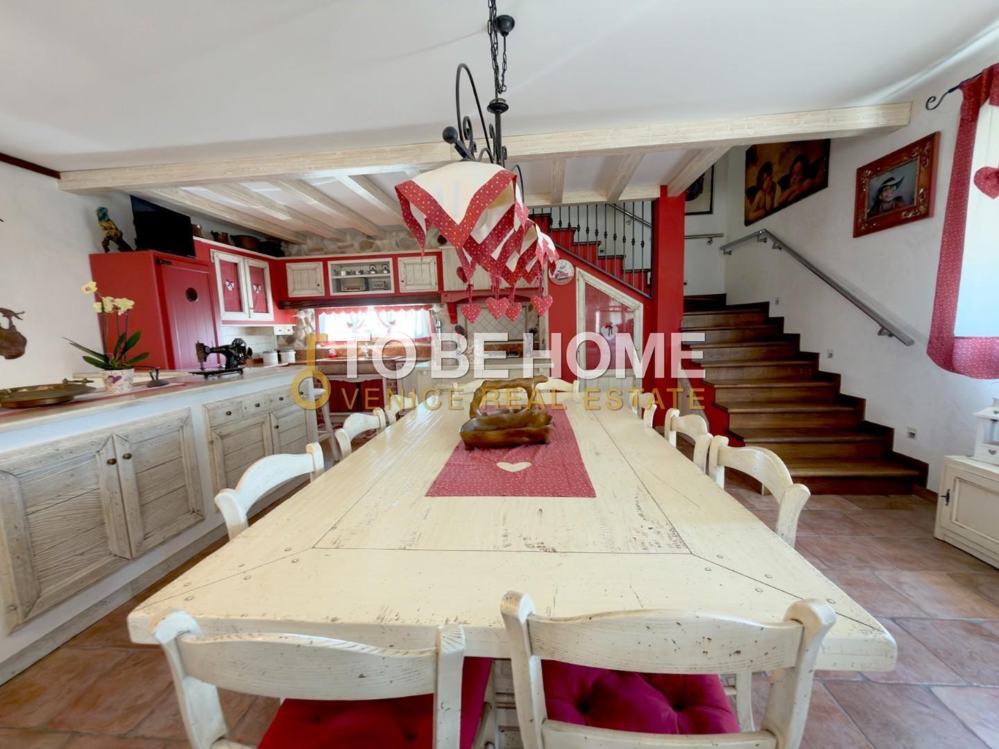 Appartamento con terrazzo a Bassano del Grappa