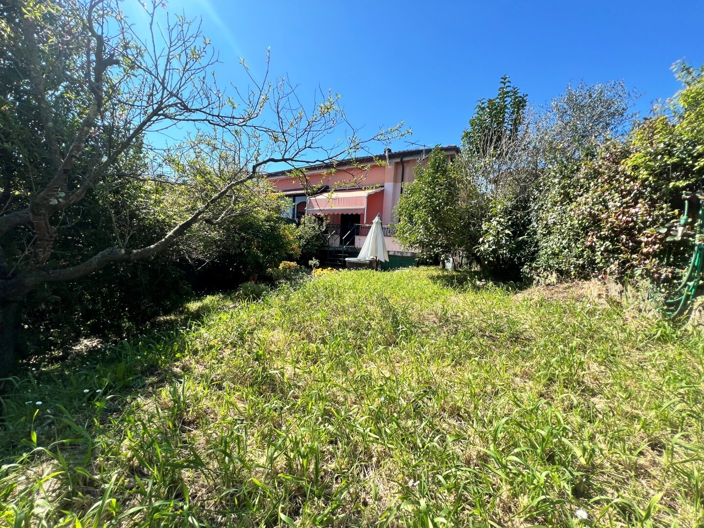 Casa indipendente con giardino in via morucciola 22, Arcola