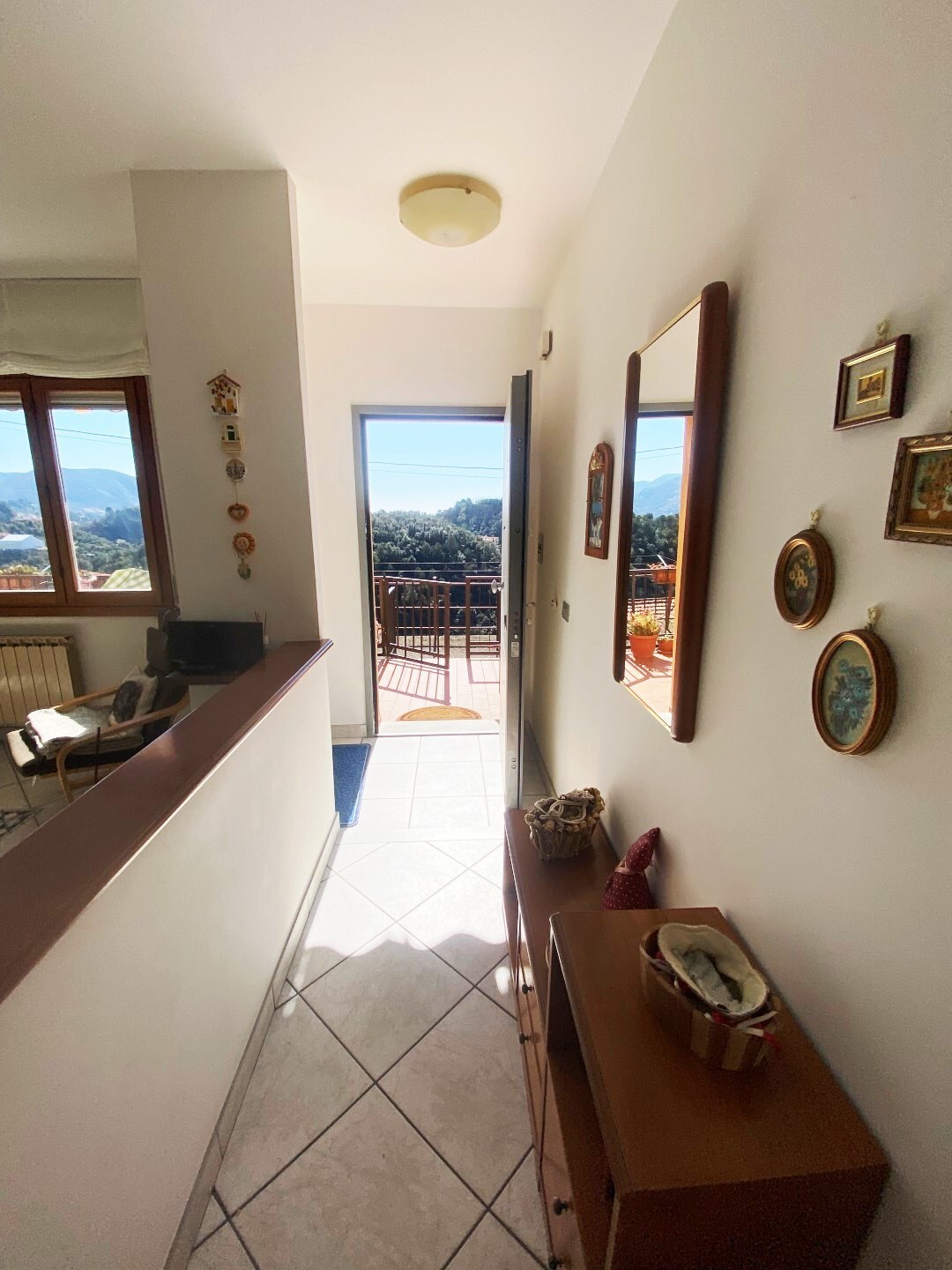 Villetta a schiera vista mare in via monti amoli 4c, La Spezia