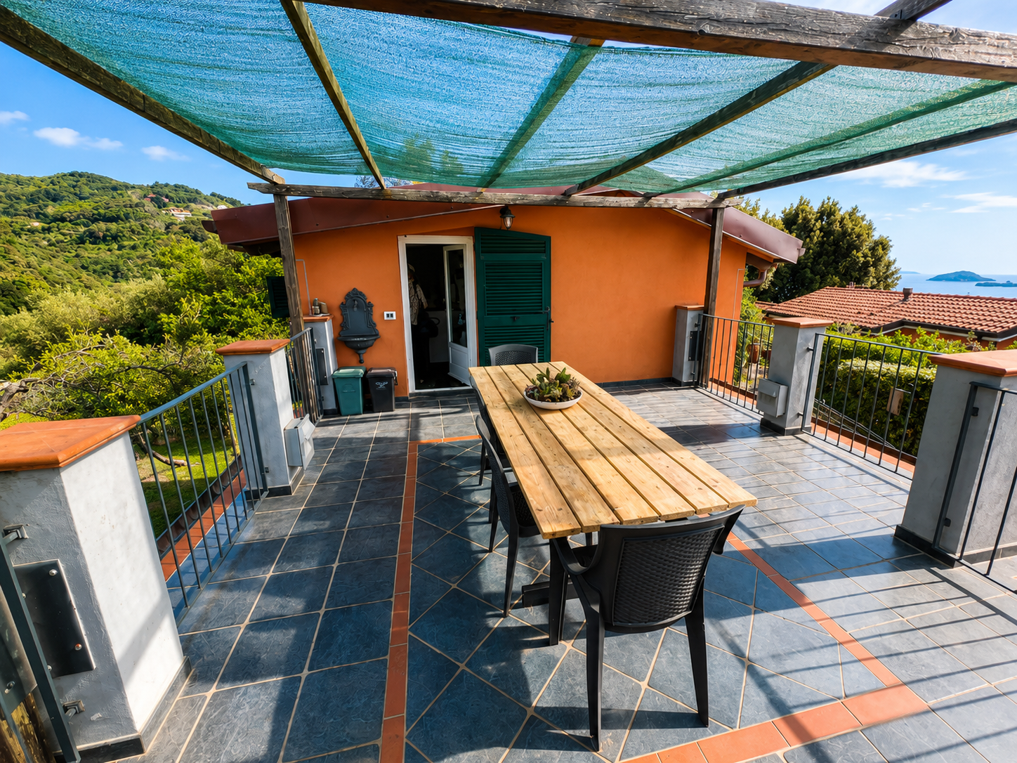 Casa indipendente con giardino in via generale zanelli 21, Lerici