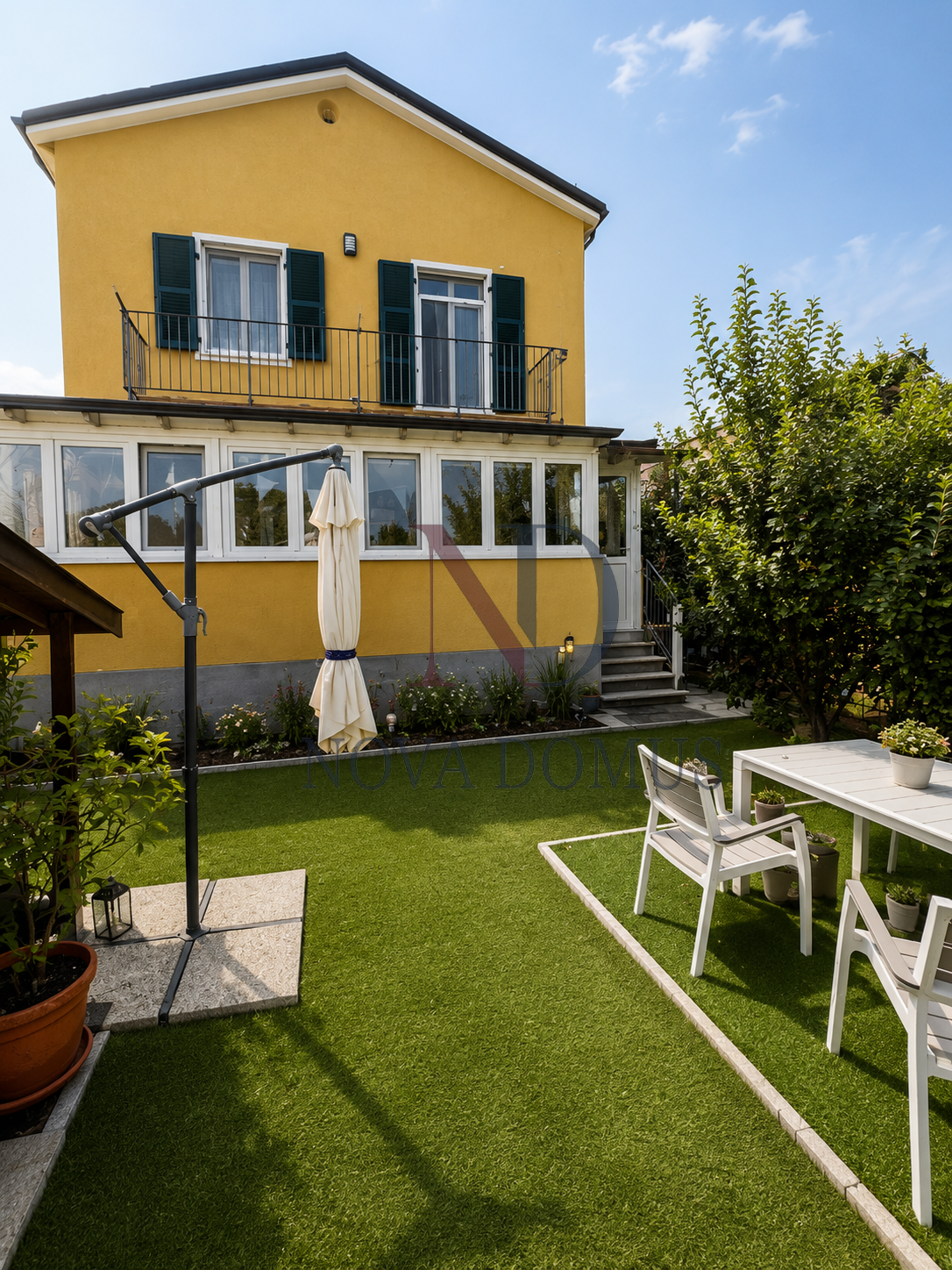 Casa indipendente con giardino in via prima trasversale 16, Vezzano Ligure