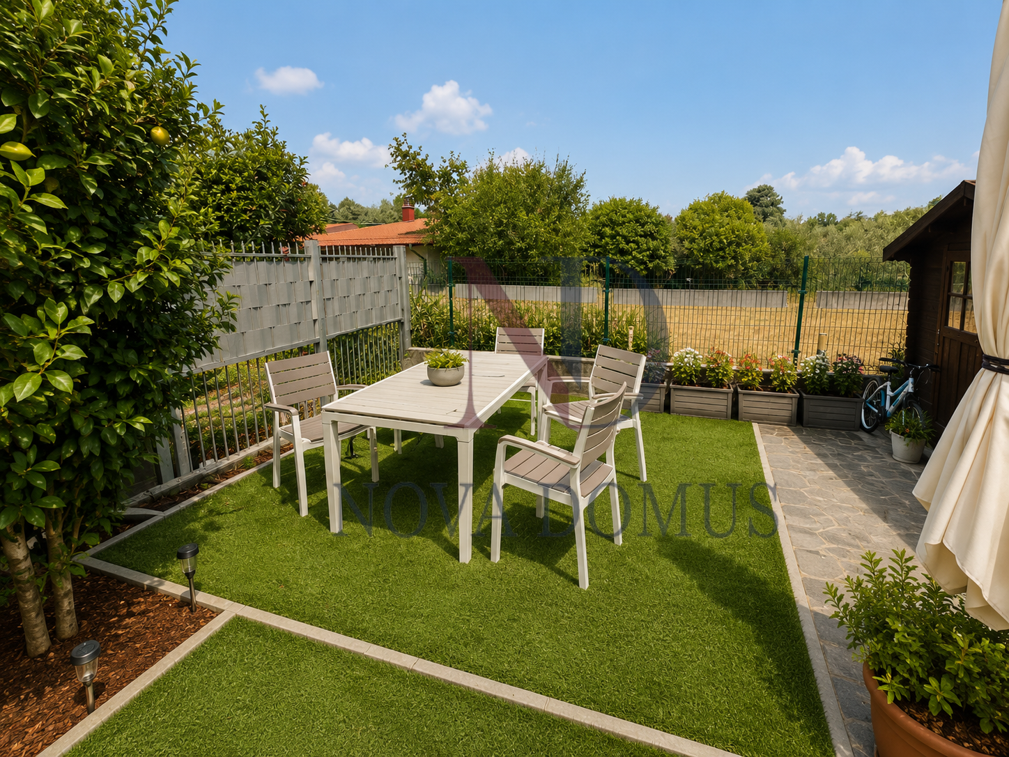 Casa indipendente con giardino in via prima trasversale 16, Vezzano Ligure